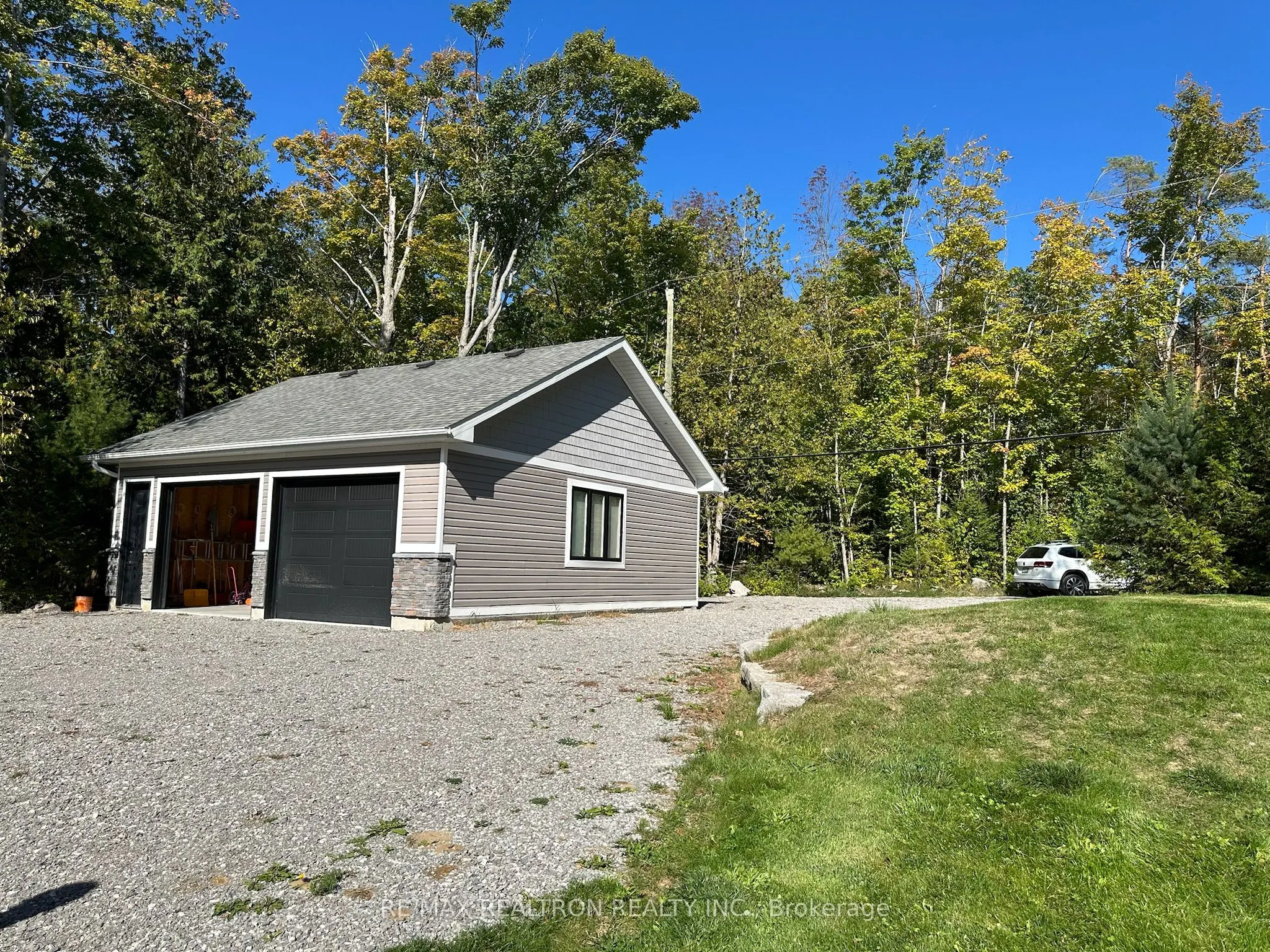 399 Hillside Drive