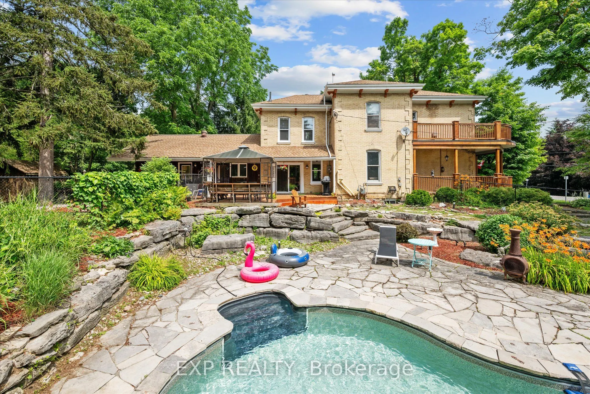 34 Field Road