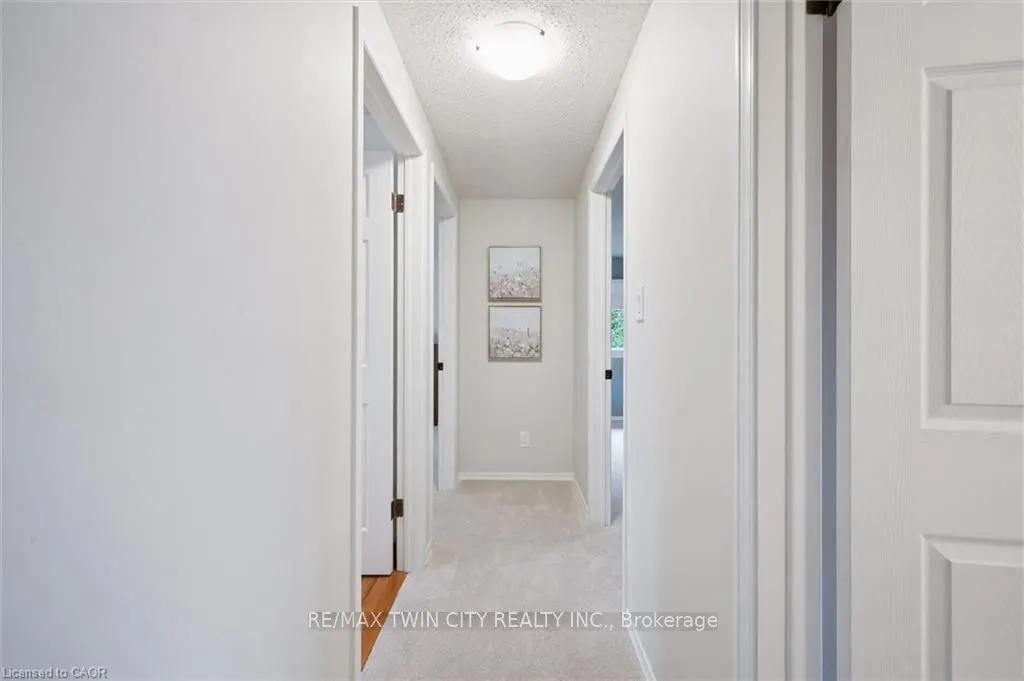 210 Foxhunt Road