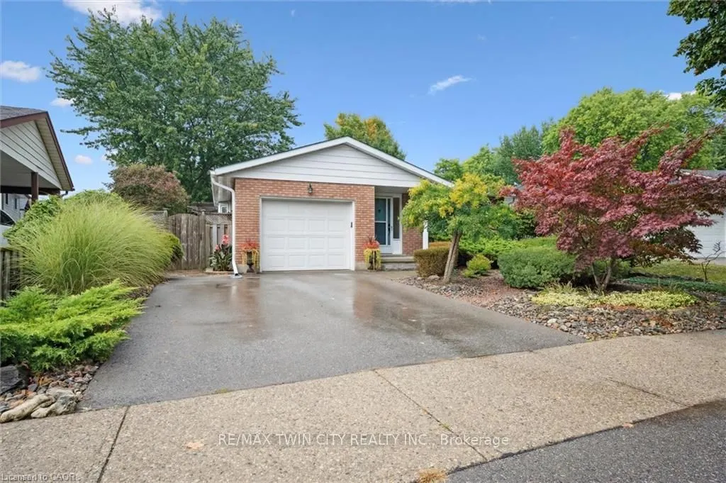 210 Foxhunt Road