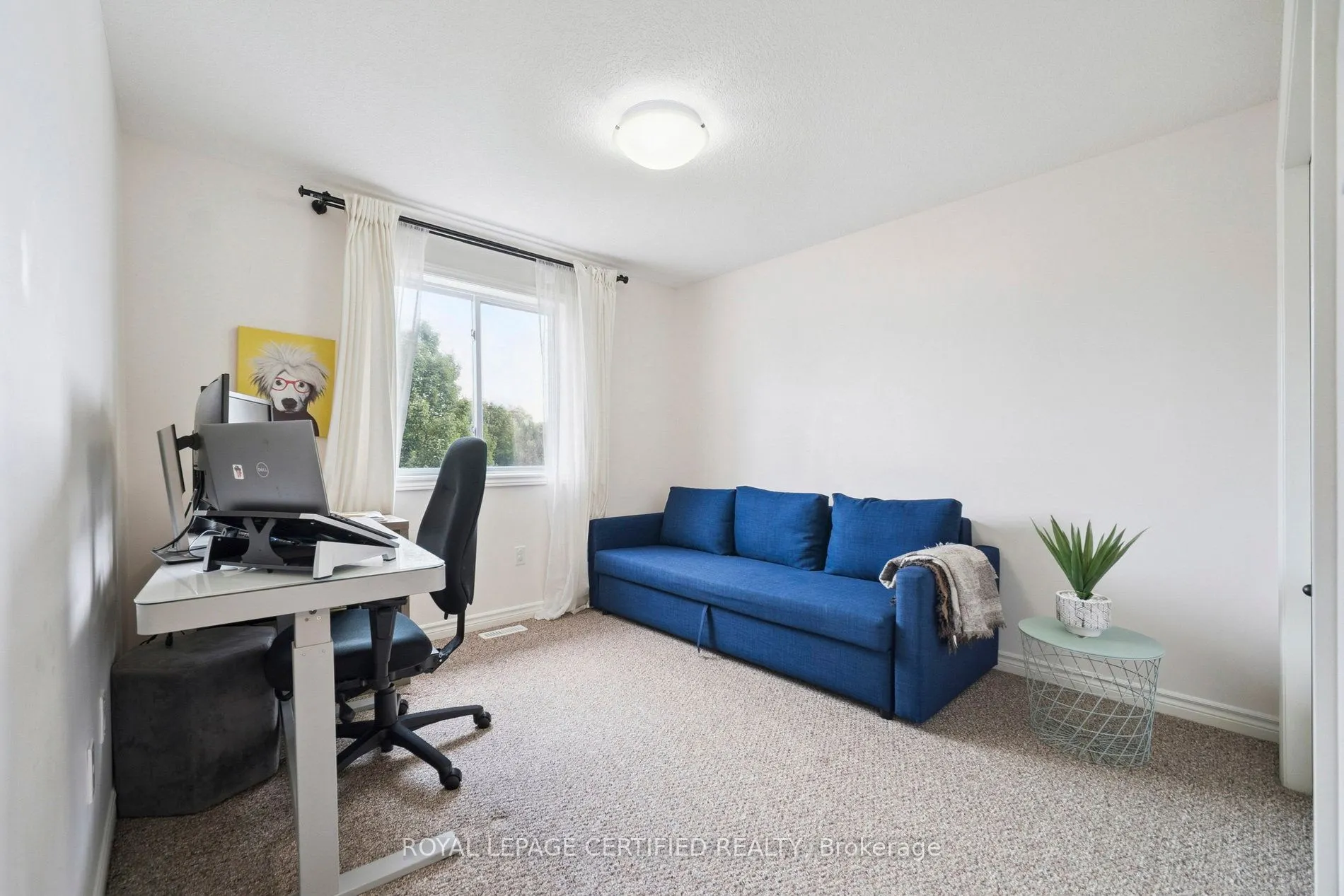 3 Minler Street E