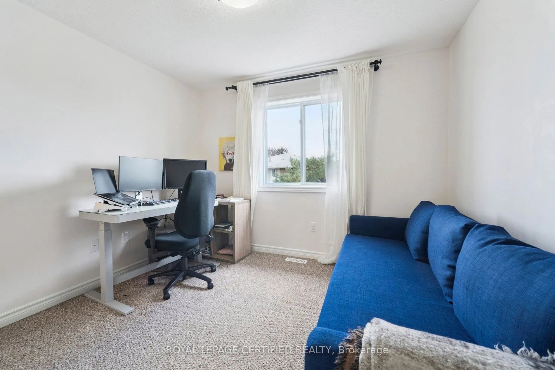 3 Minler Street E