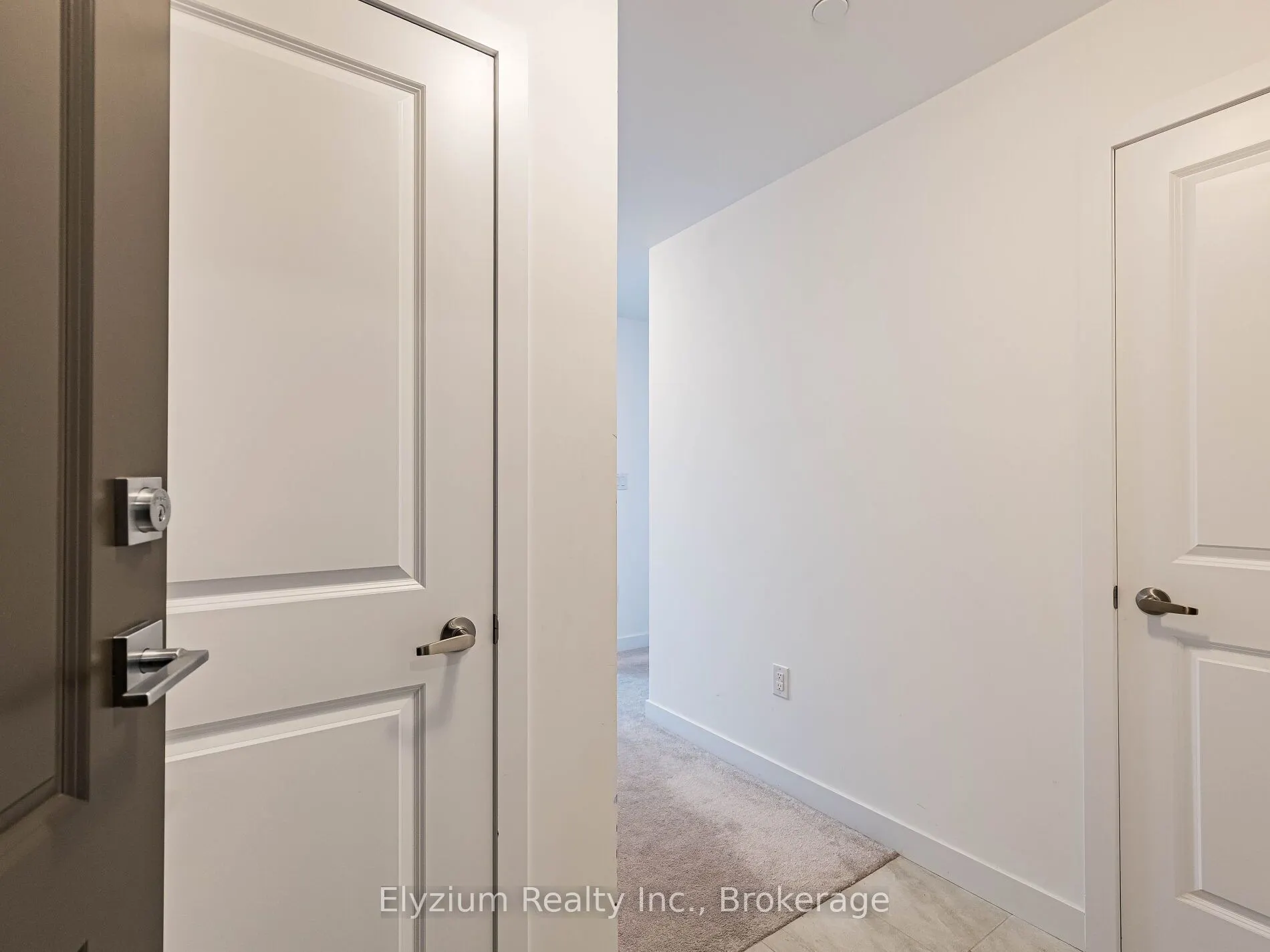 460 Dundas Street E, #330