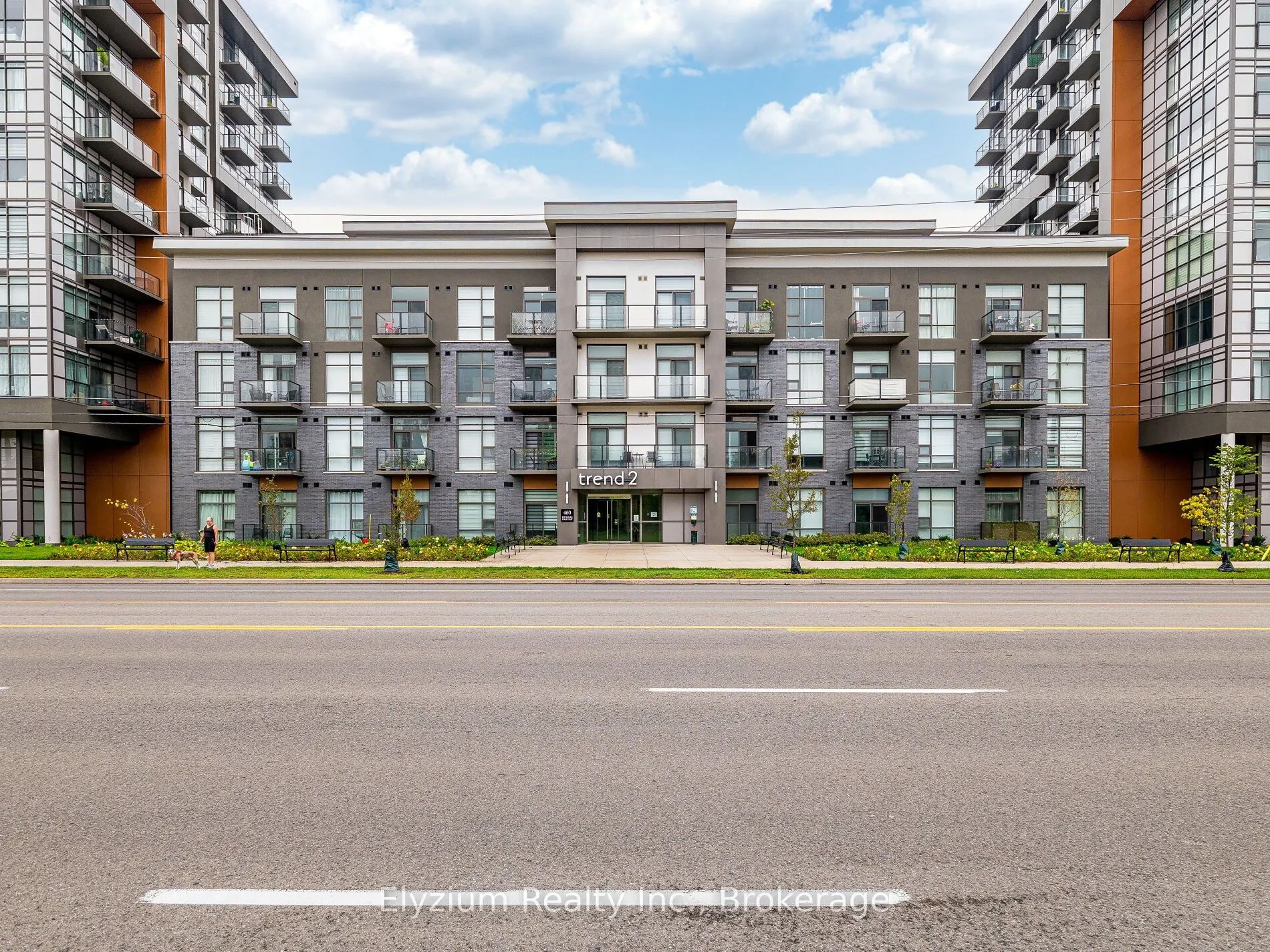 460 Dundas Street E, #330