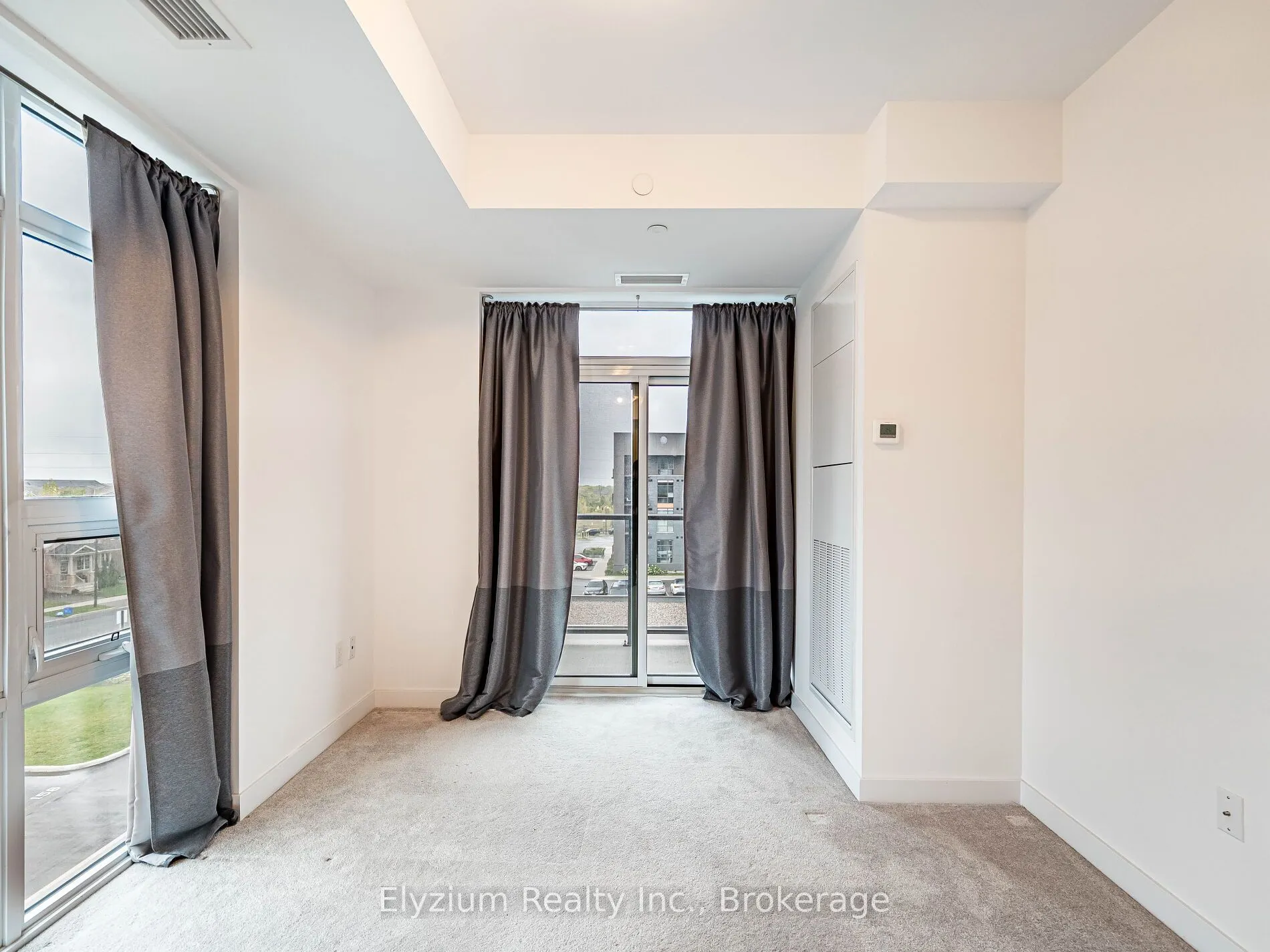 460 Dundas Street E, #330