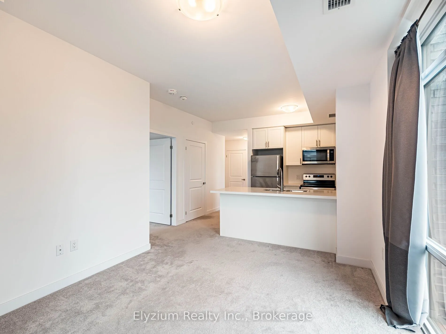 460 Dundas Street E, #330