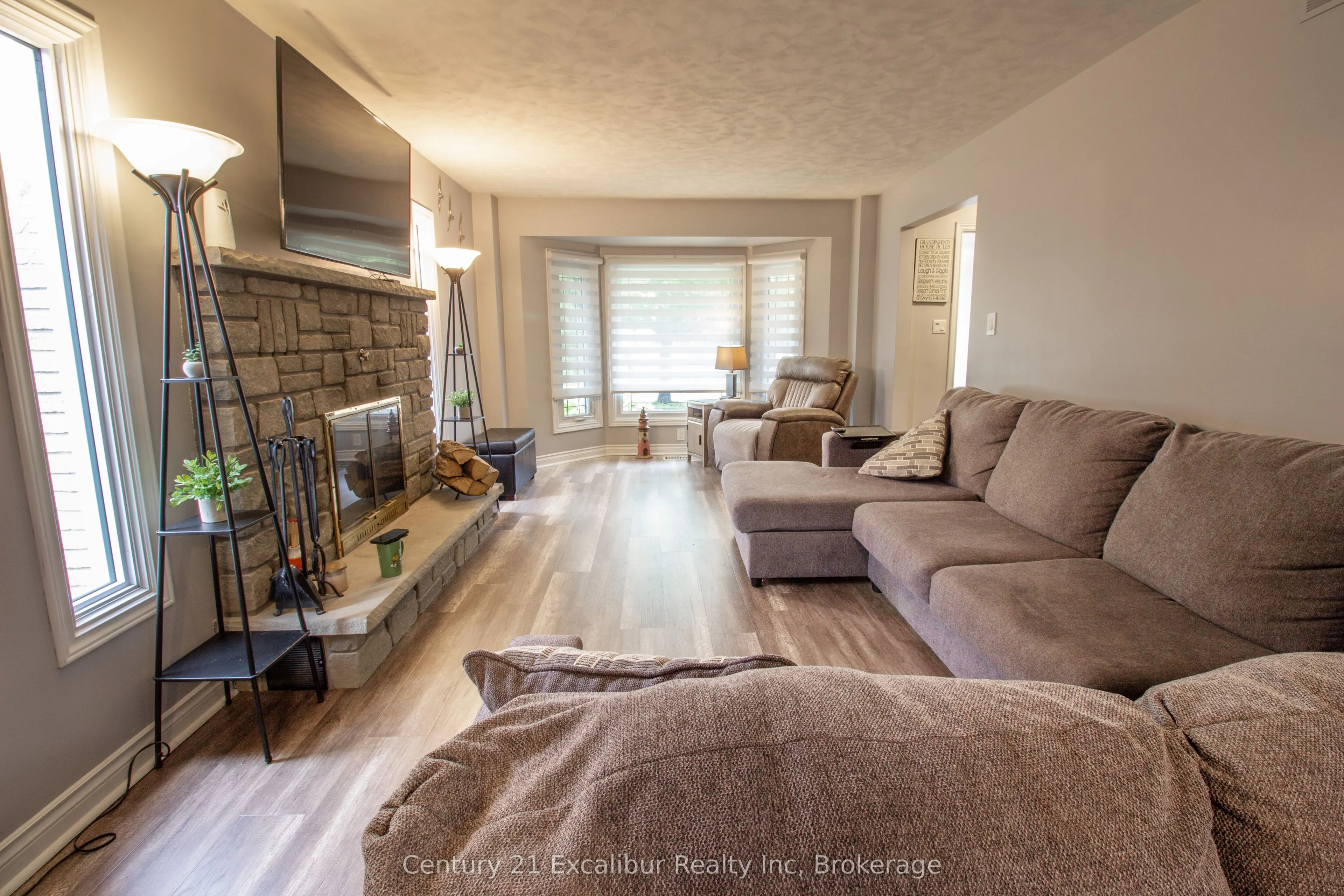 15 Gourlay Road