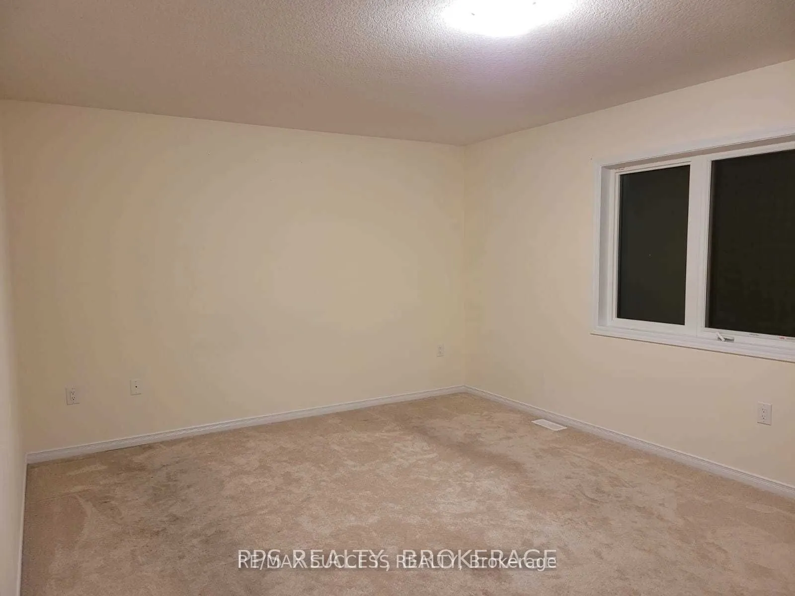 7916 Odell Crescent