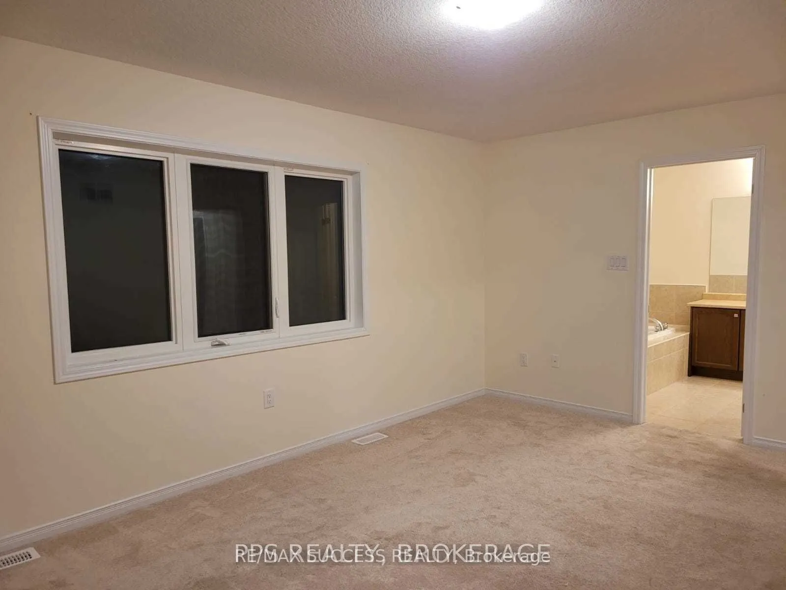 7916 Odell Crescent