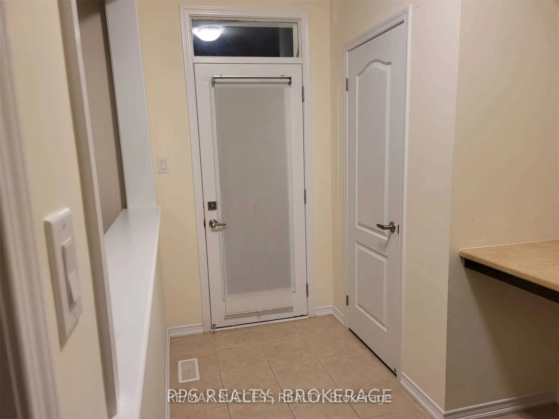 7916 Odell Crescent