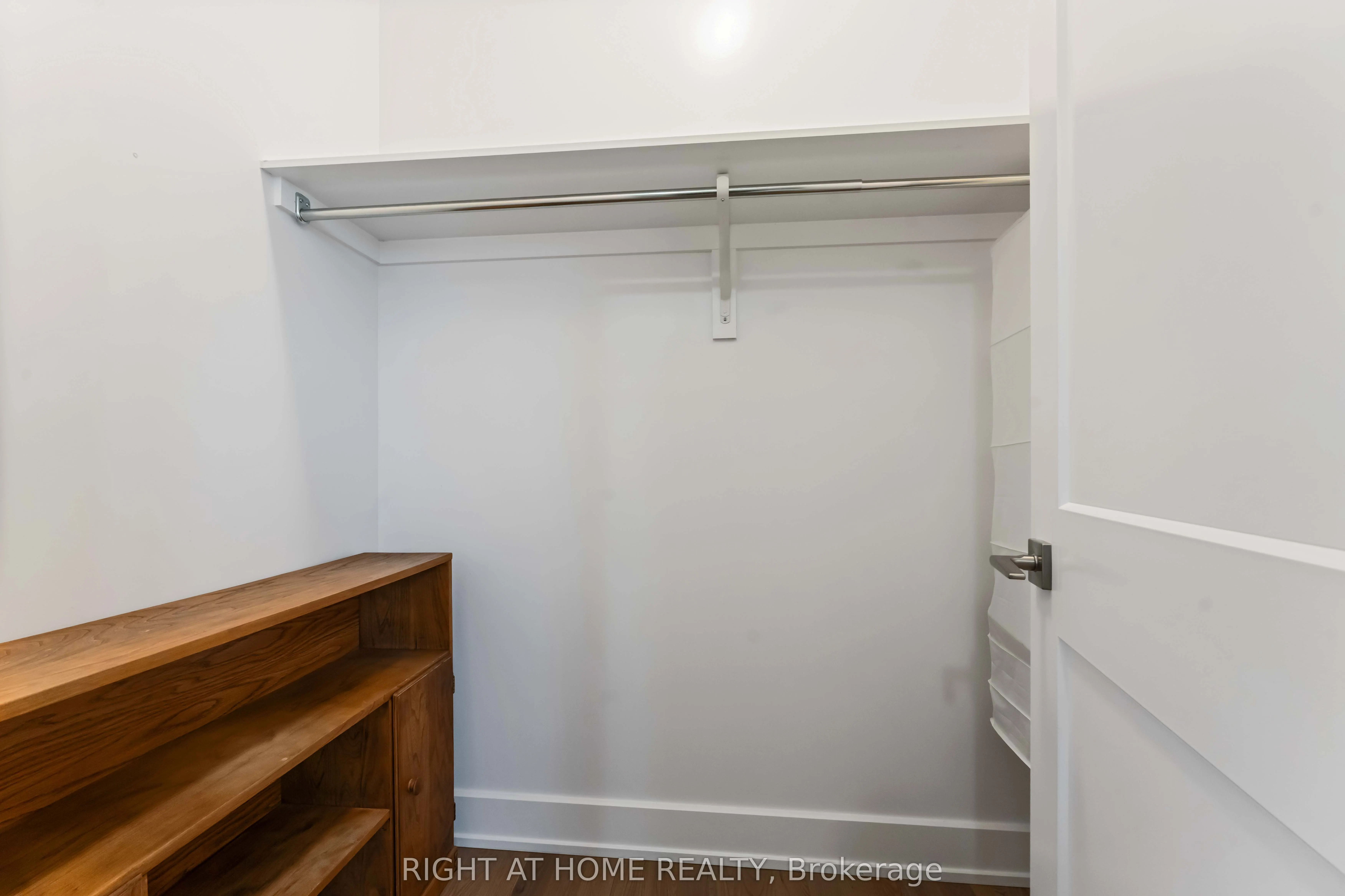 408 Gaelic Glen Ridge