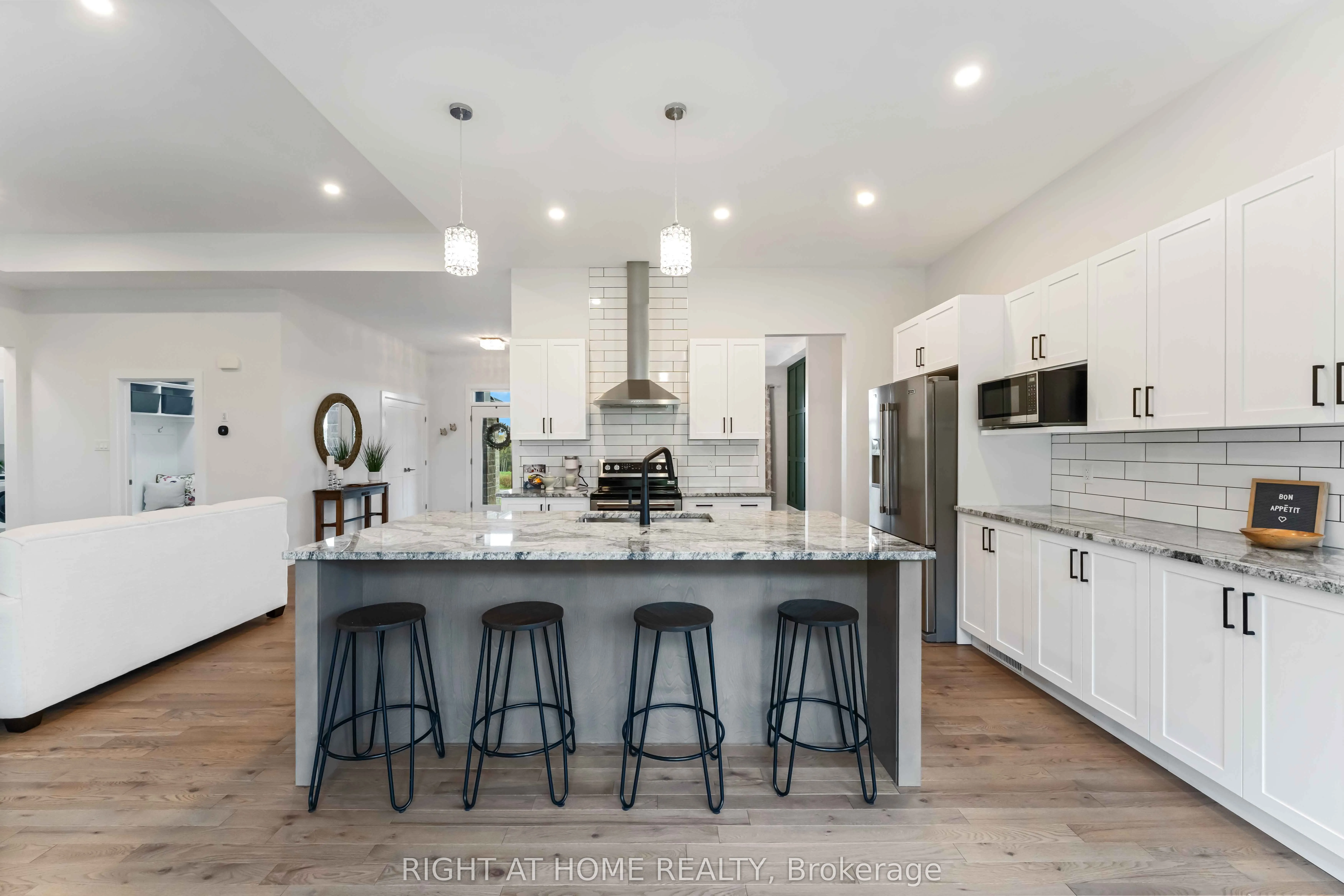 408 Gaelic Glen Ridge