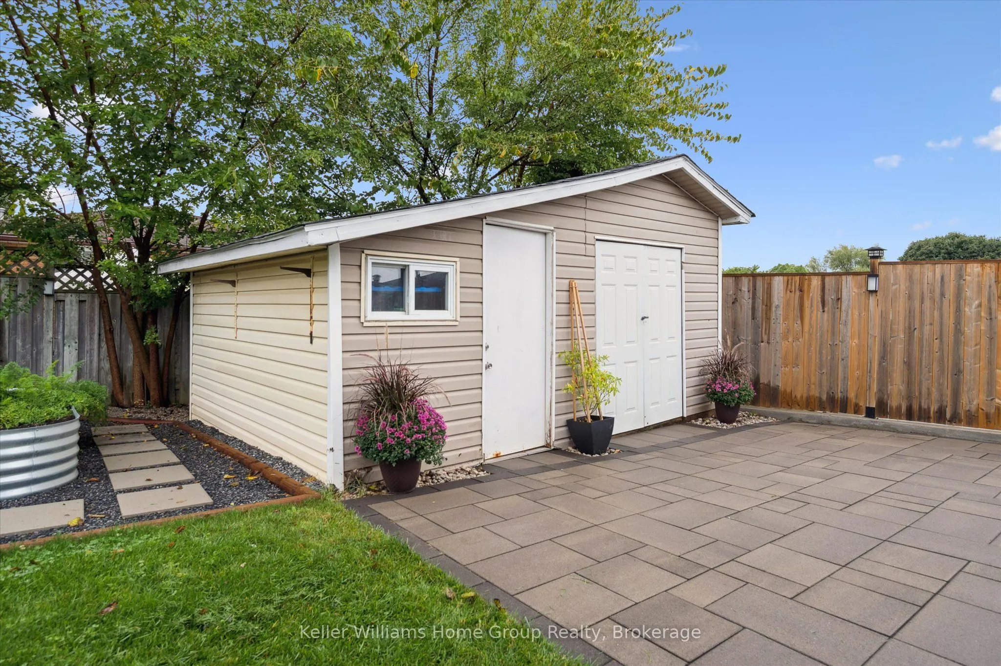 12 Greenbrier Road