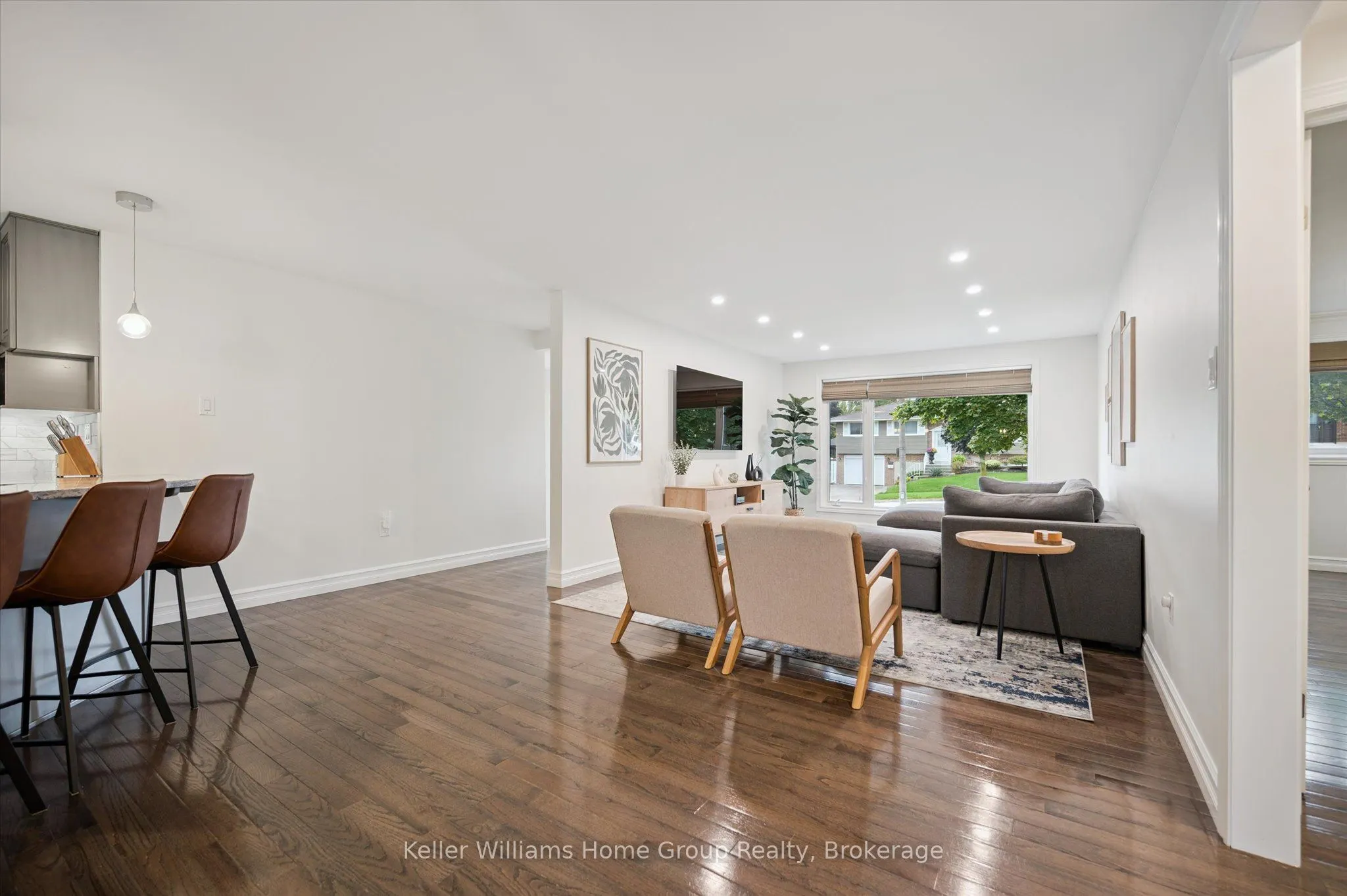 12 Greenbrier Road