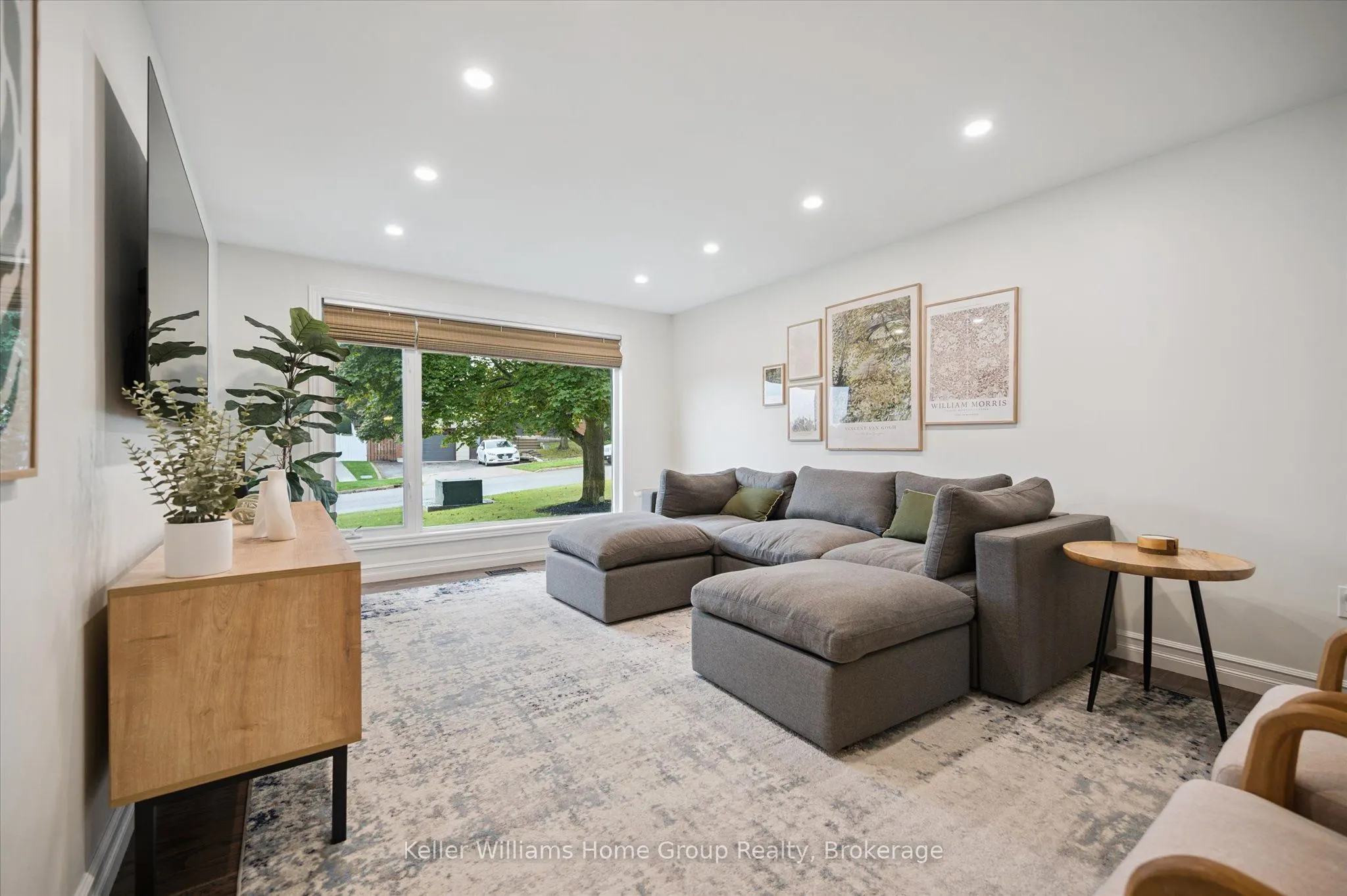 12 Greenbrier Road