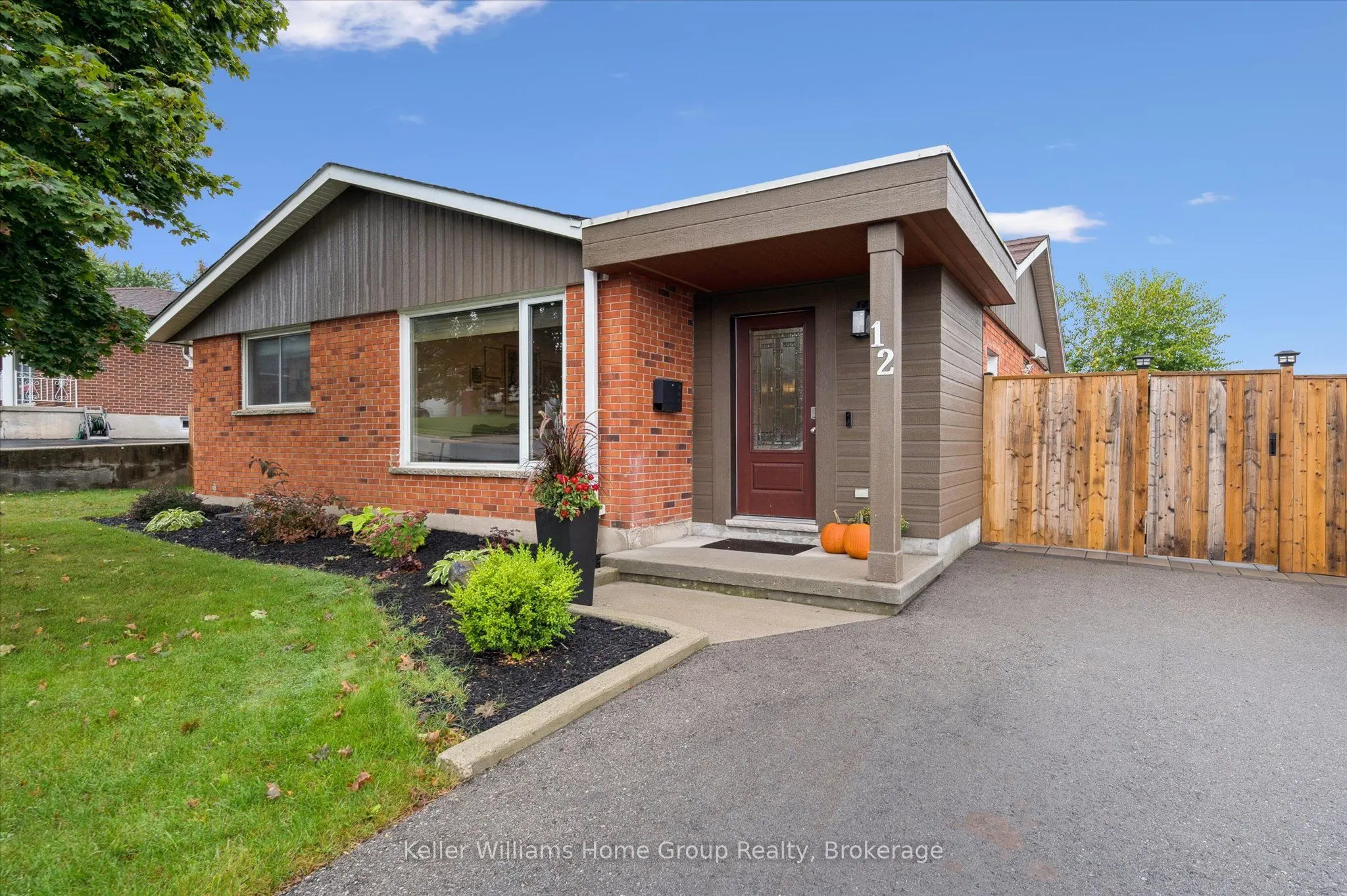 12 Greenbrier Road