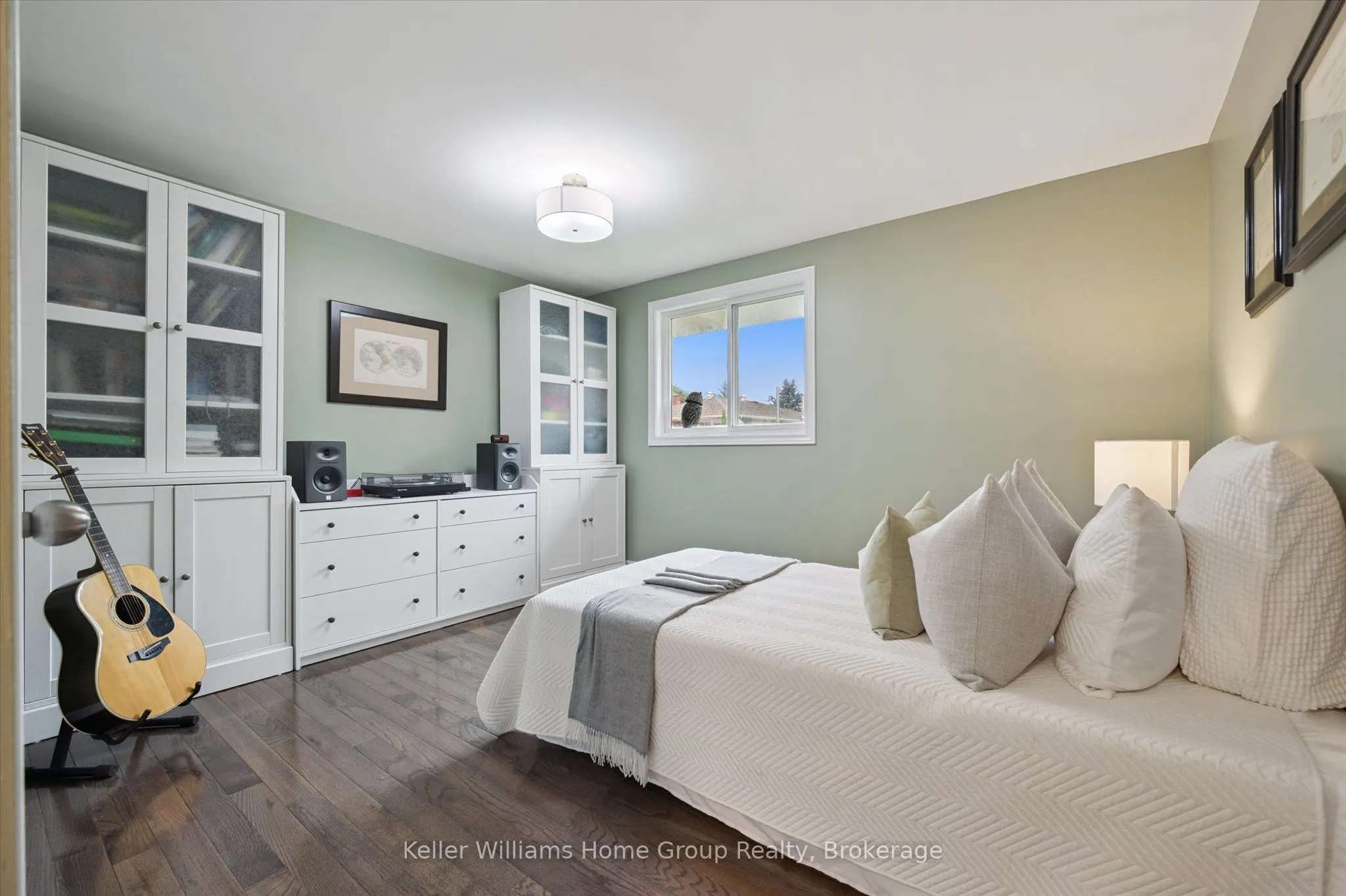 12 Greenbrier Road
