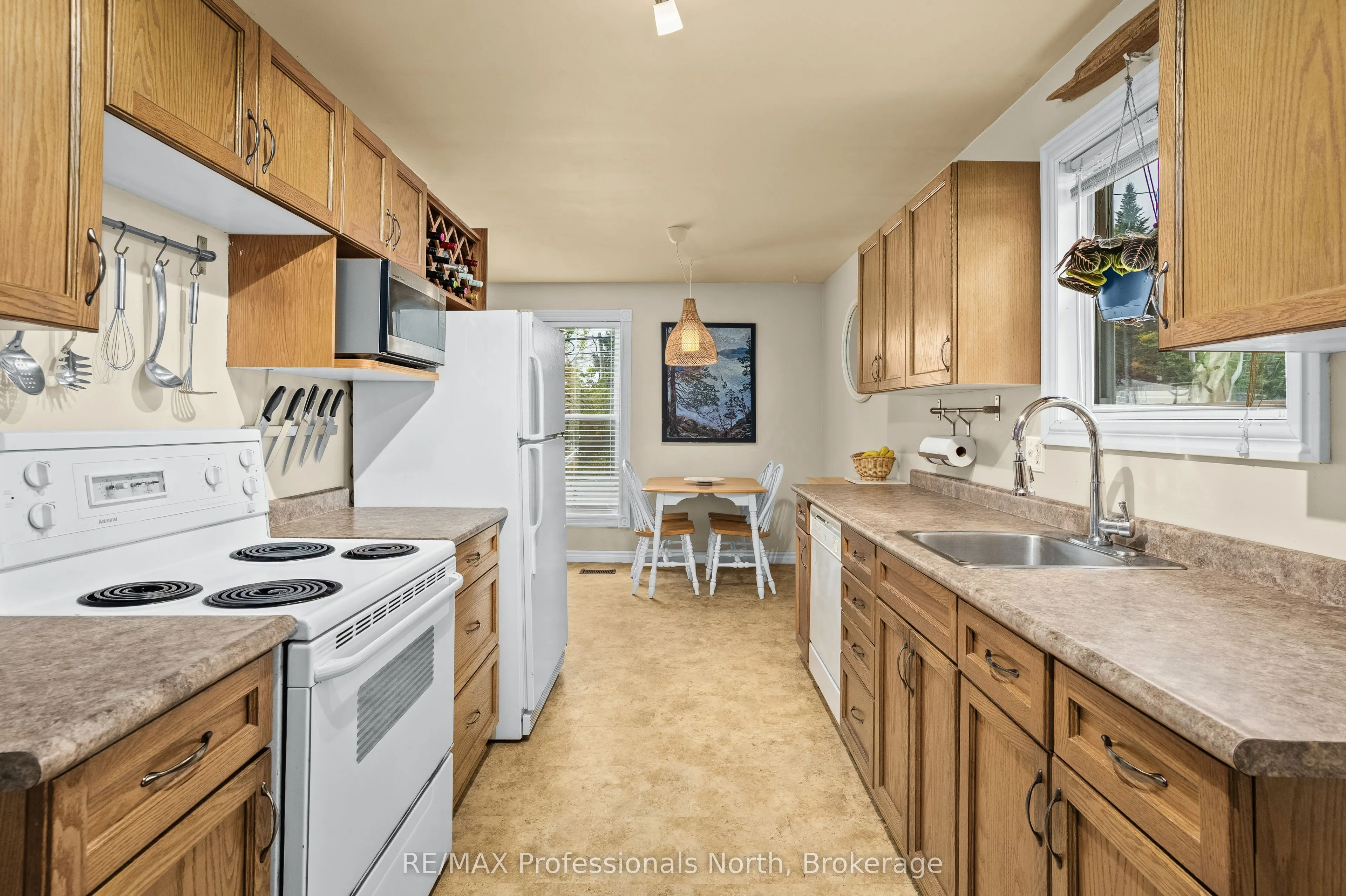 83 Florence Street W