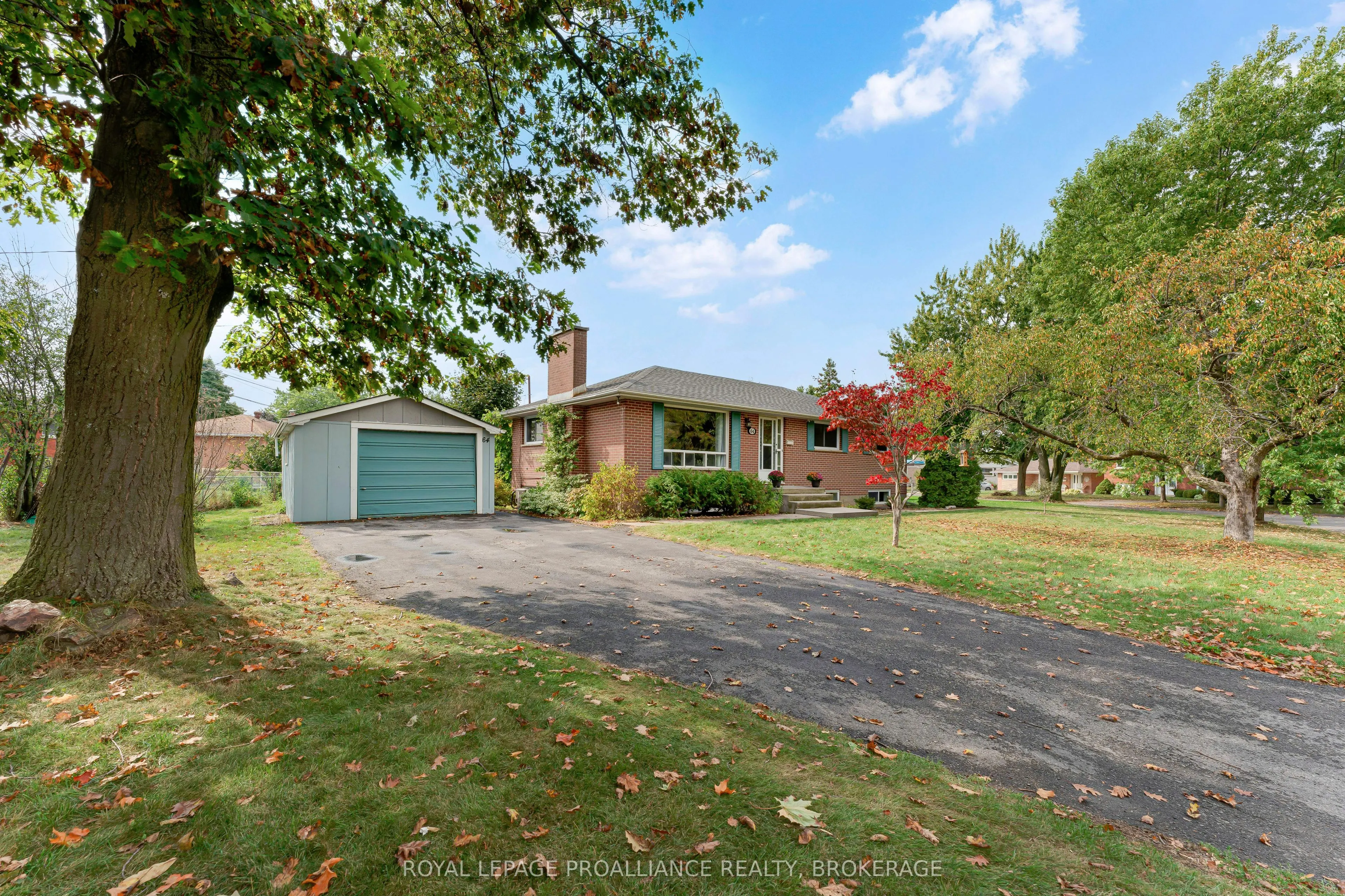 64 Michael Grass Crescent