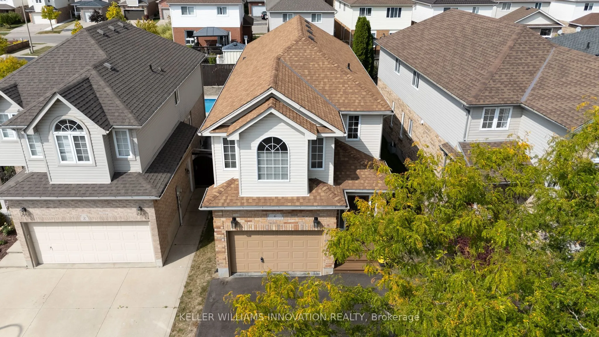 6 Heatherwood Place