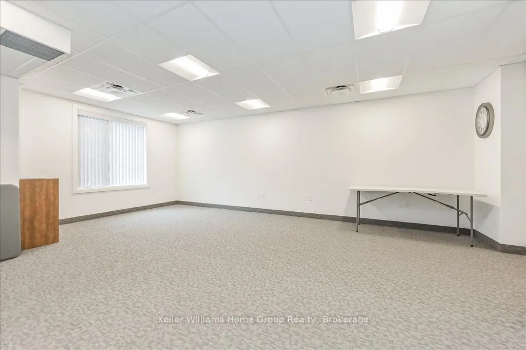 99A Farley Road, #101
