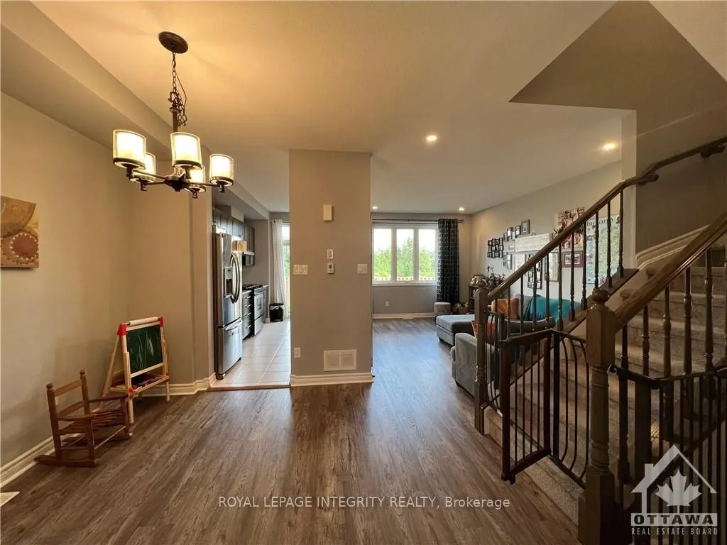 153 BANDELIER Way