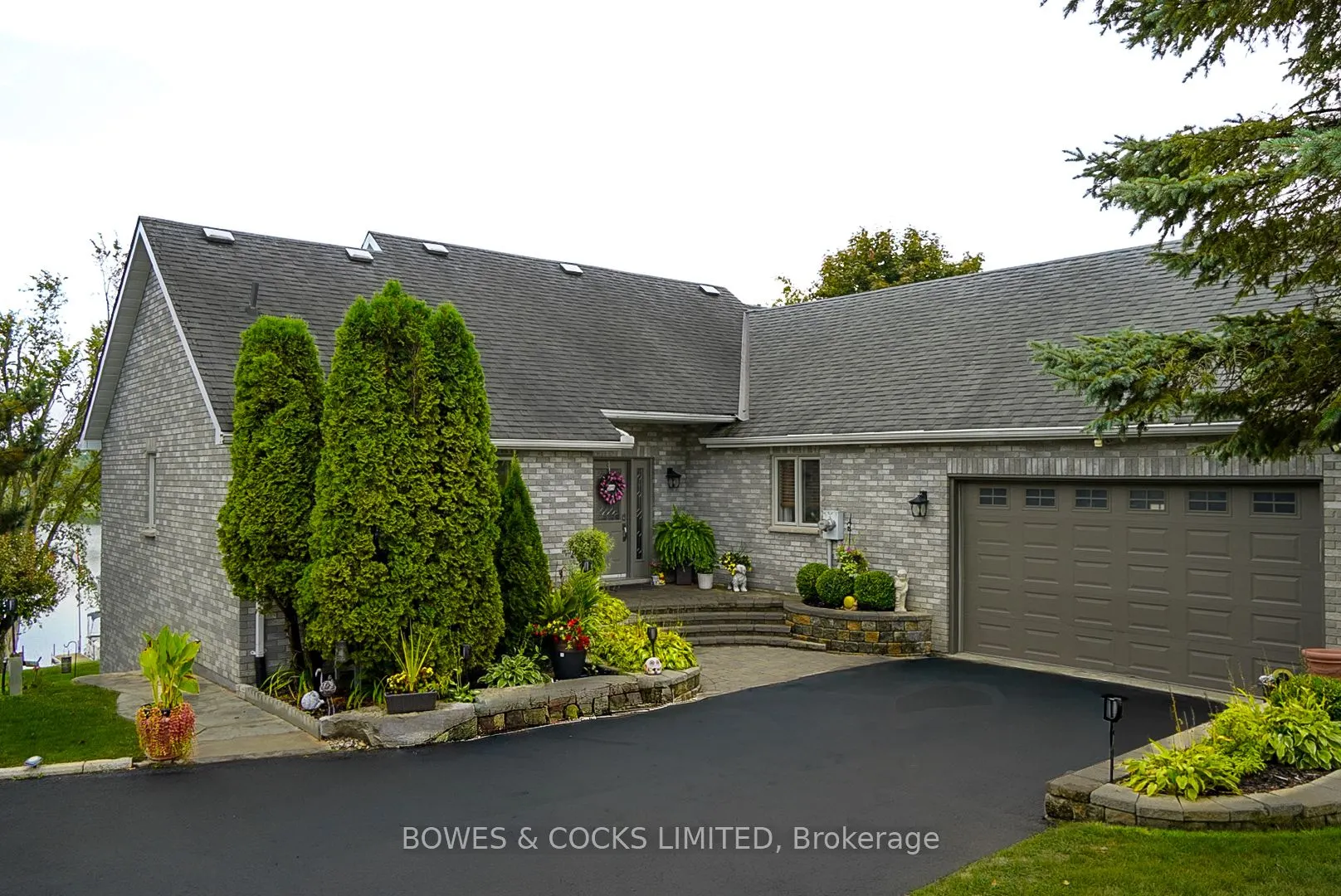 1 Lawson Court