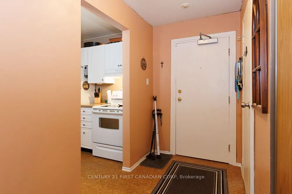 725 Deveron Crescent, #204
