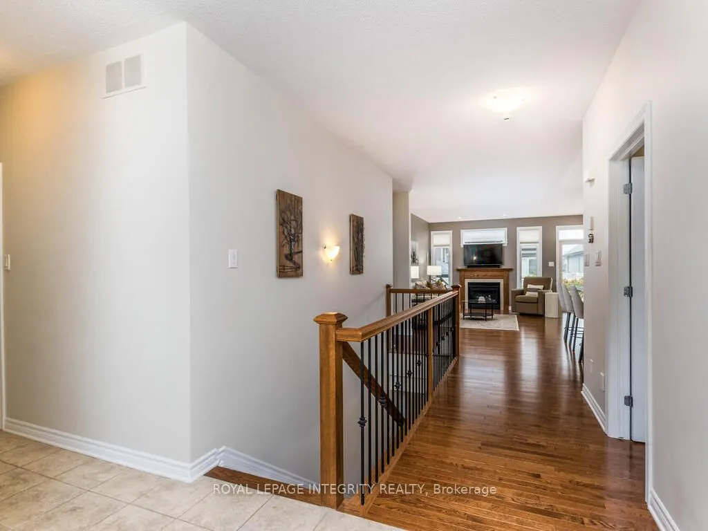 112 Elfin Grove