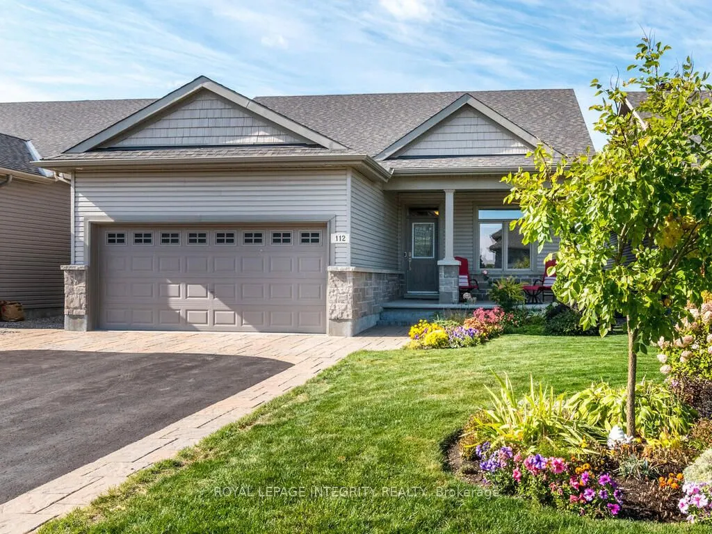 112 Elfin Grove