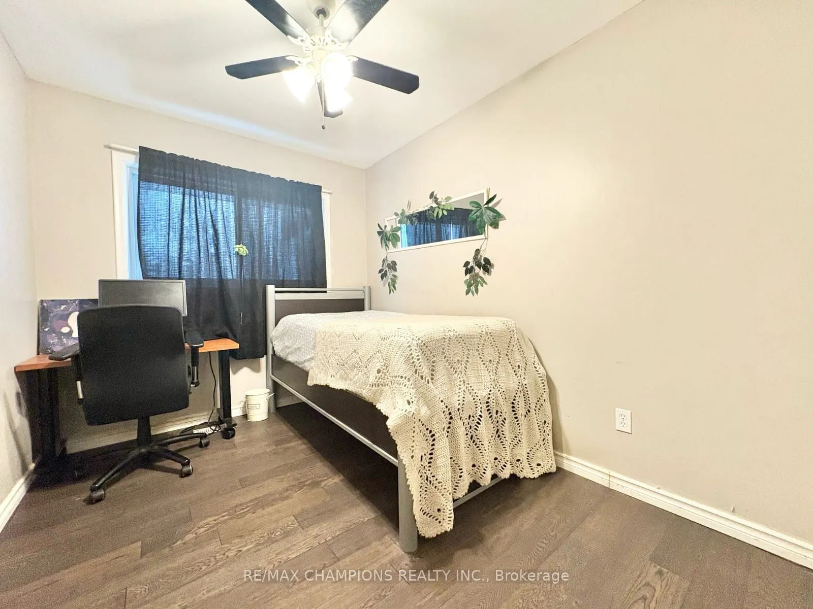 265 GLENRIDGE Drive