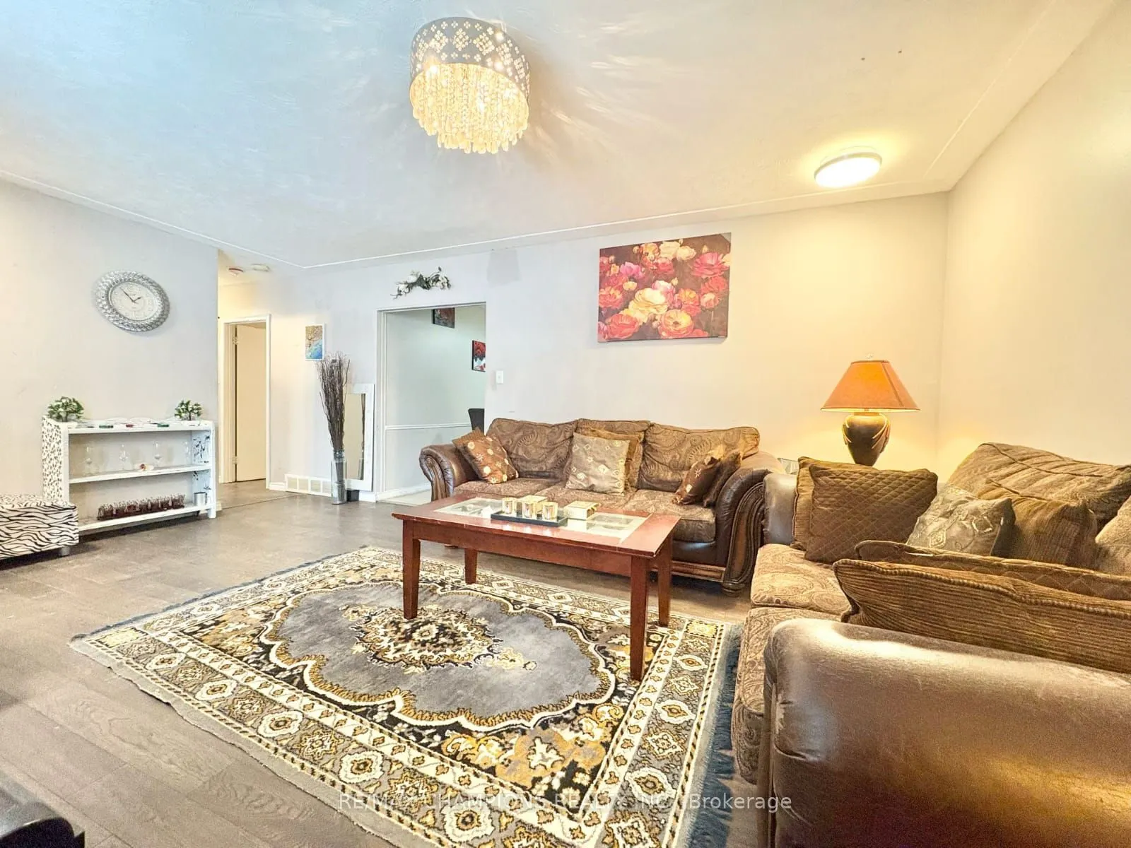 265 GLENRIDGE Drive