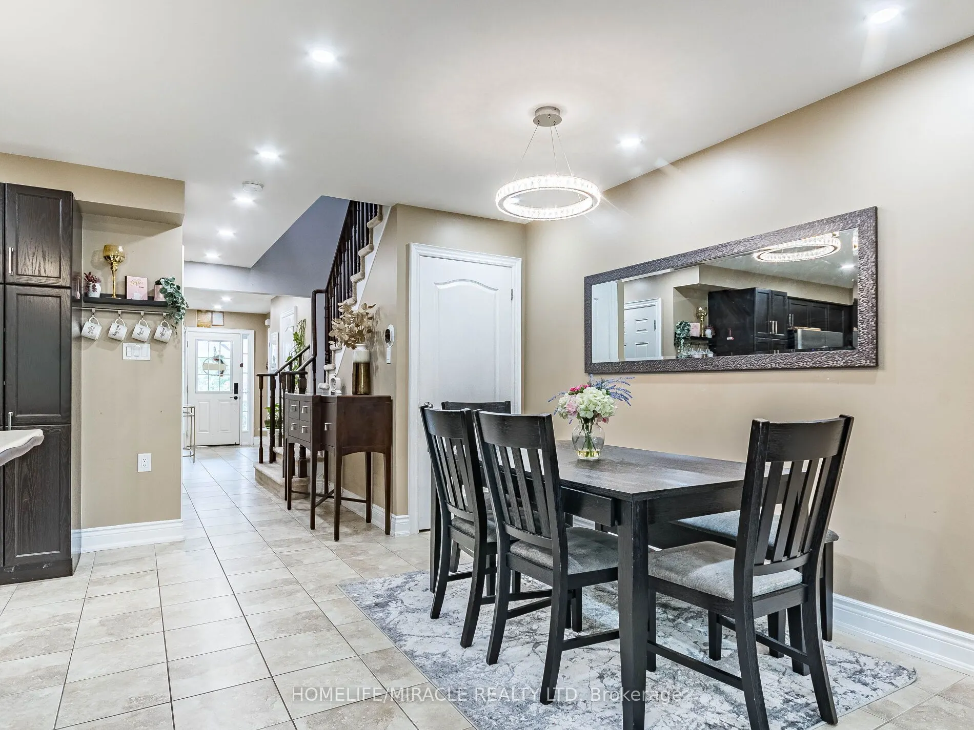1035 Victoria Road S, ## 143