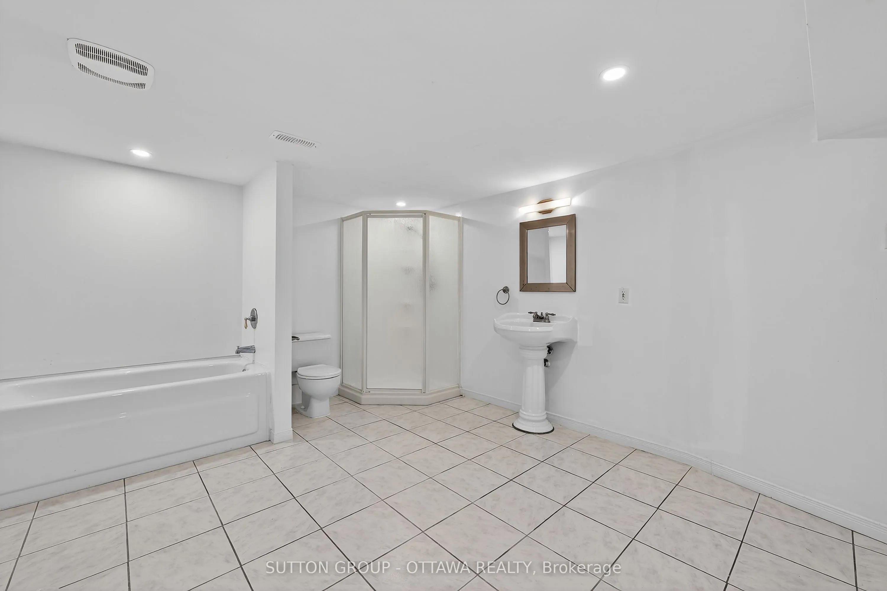 1000 Adley Road N