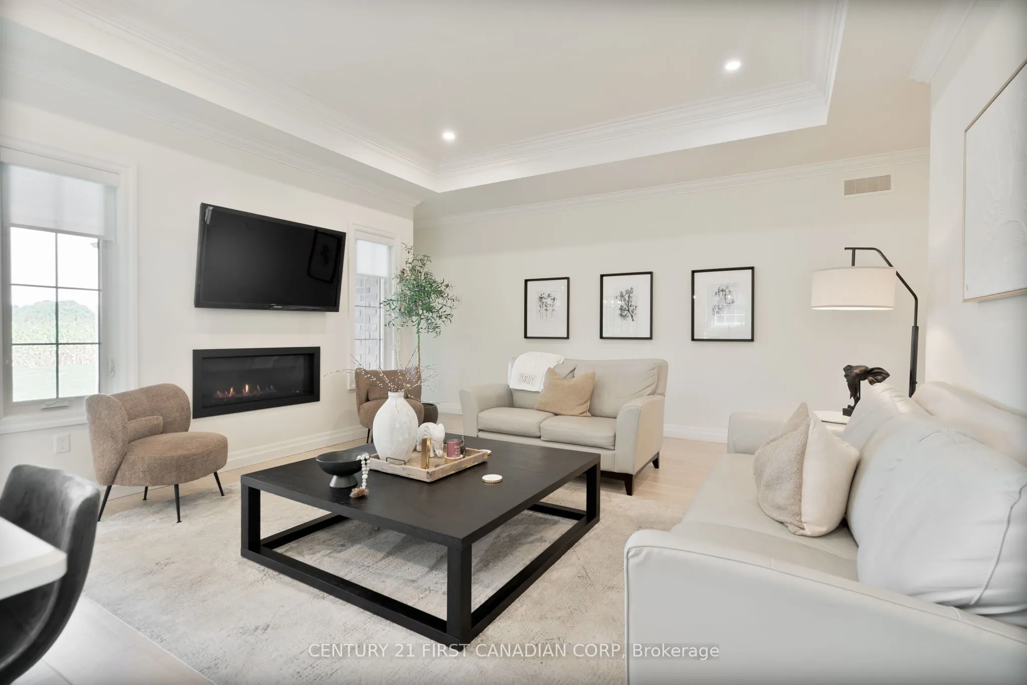 161 Collins Way