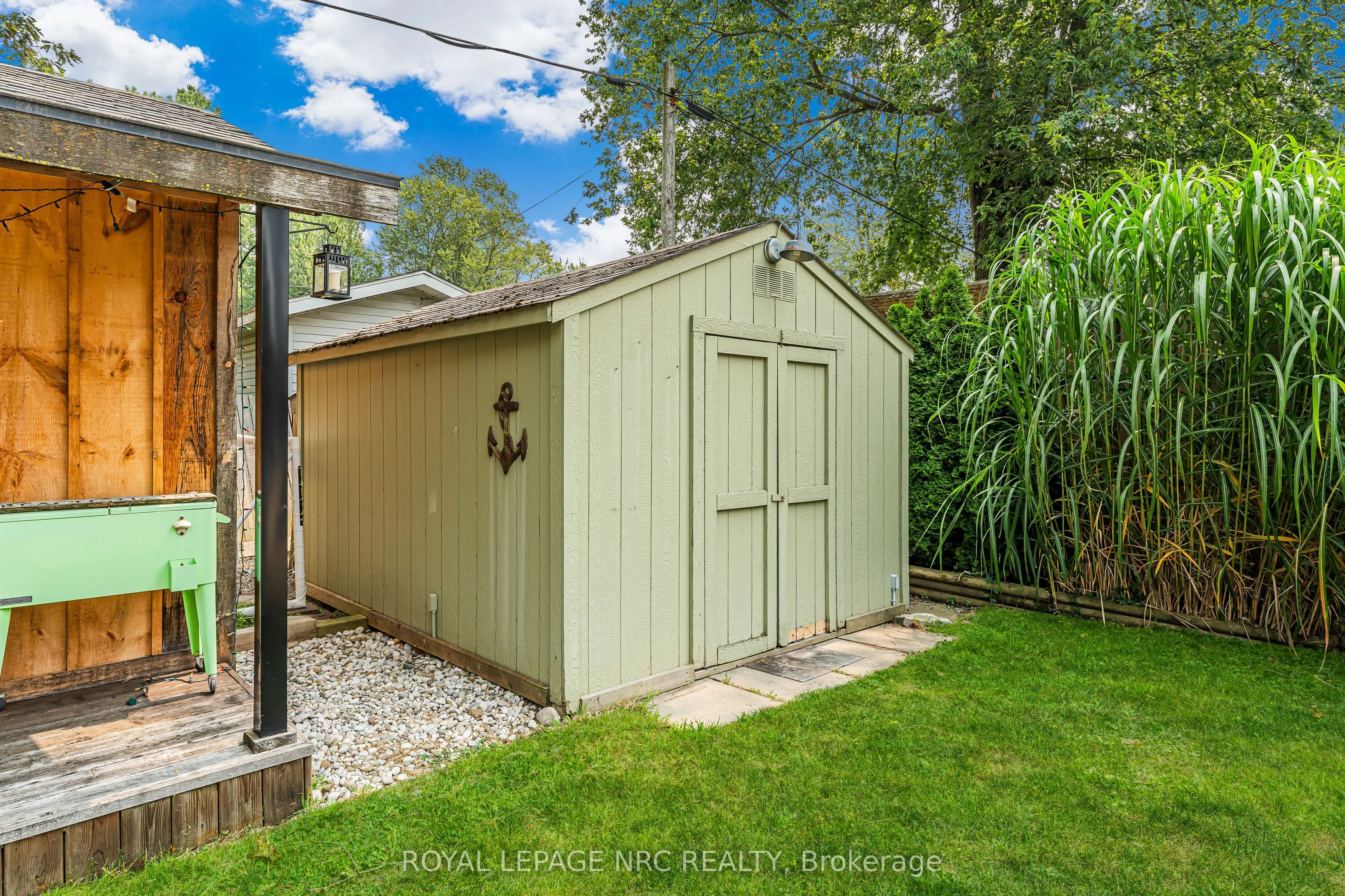 372 Lakewood Avenue