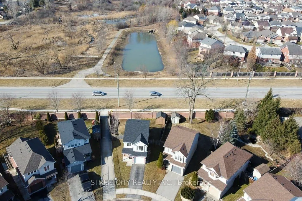 506 Blackwater Place E