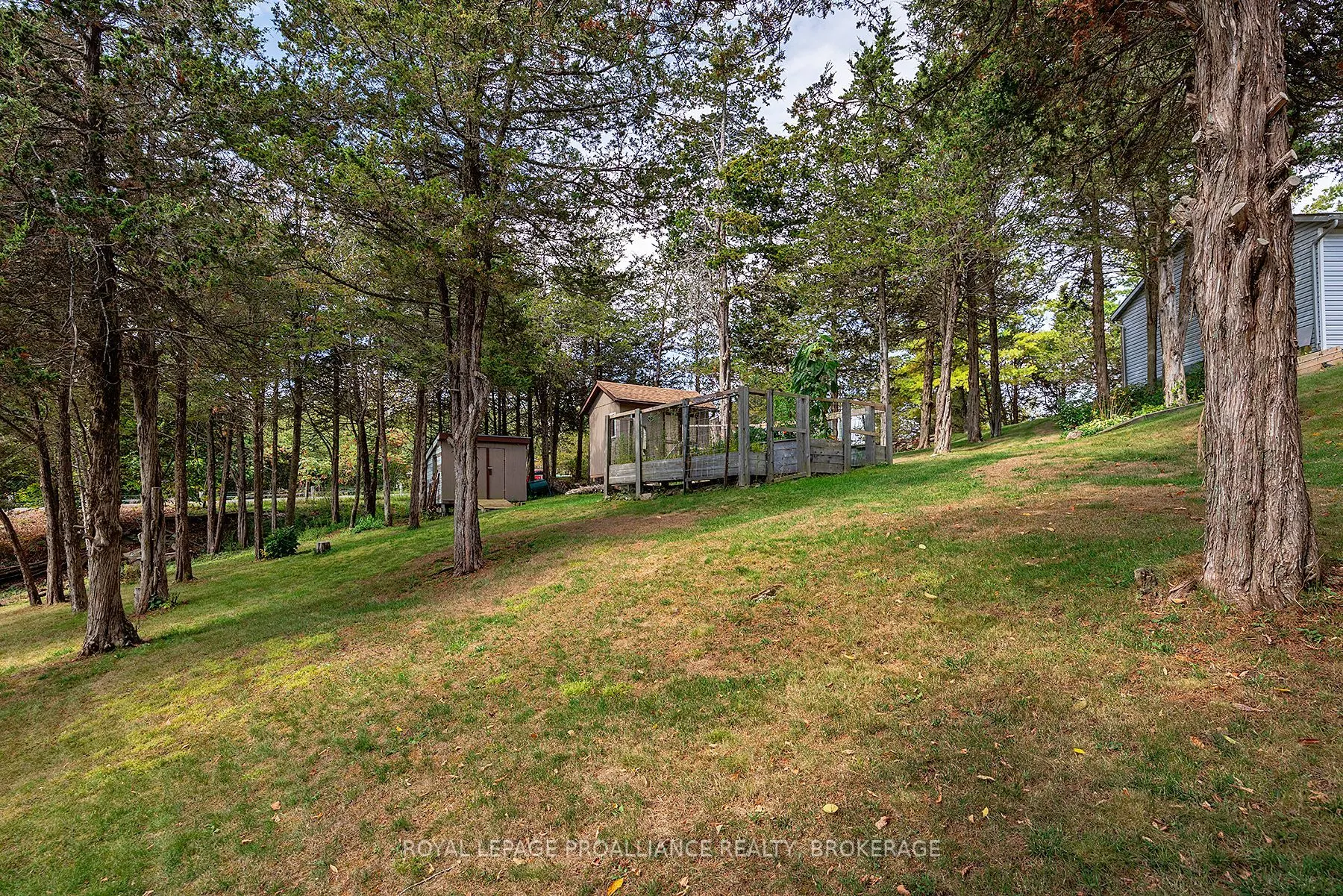 4890 North Shore Crescent