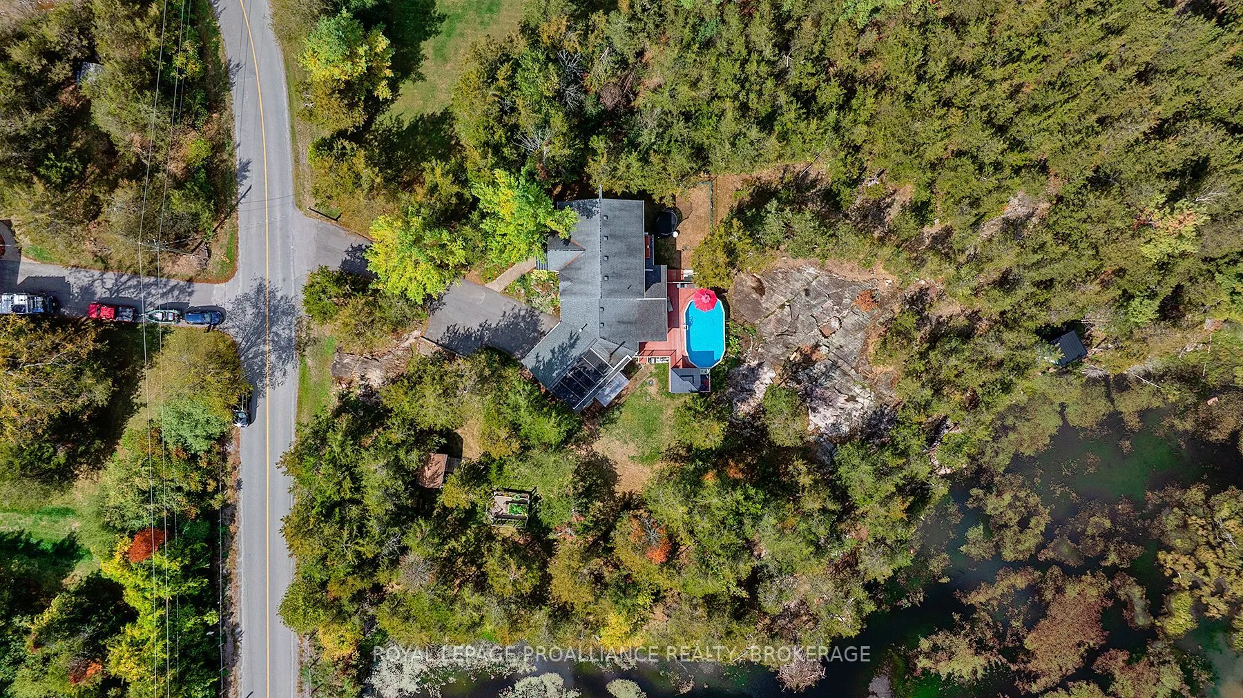 4890 North Shore Crescent