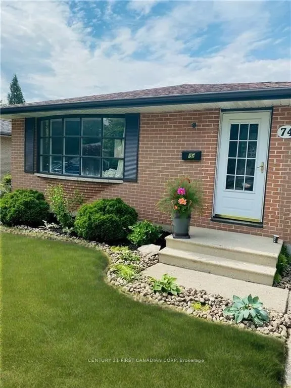 74 Kipling Avenue