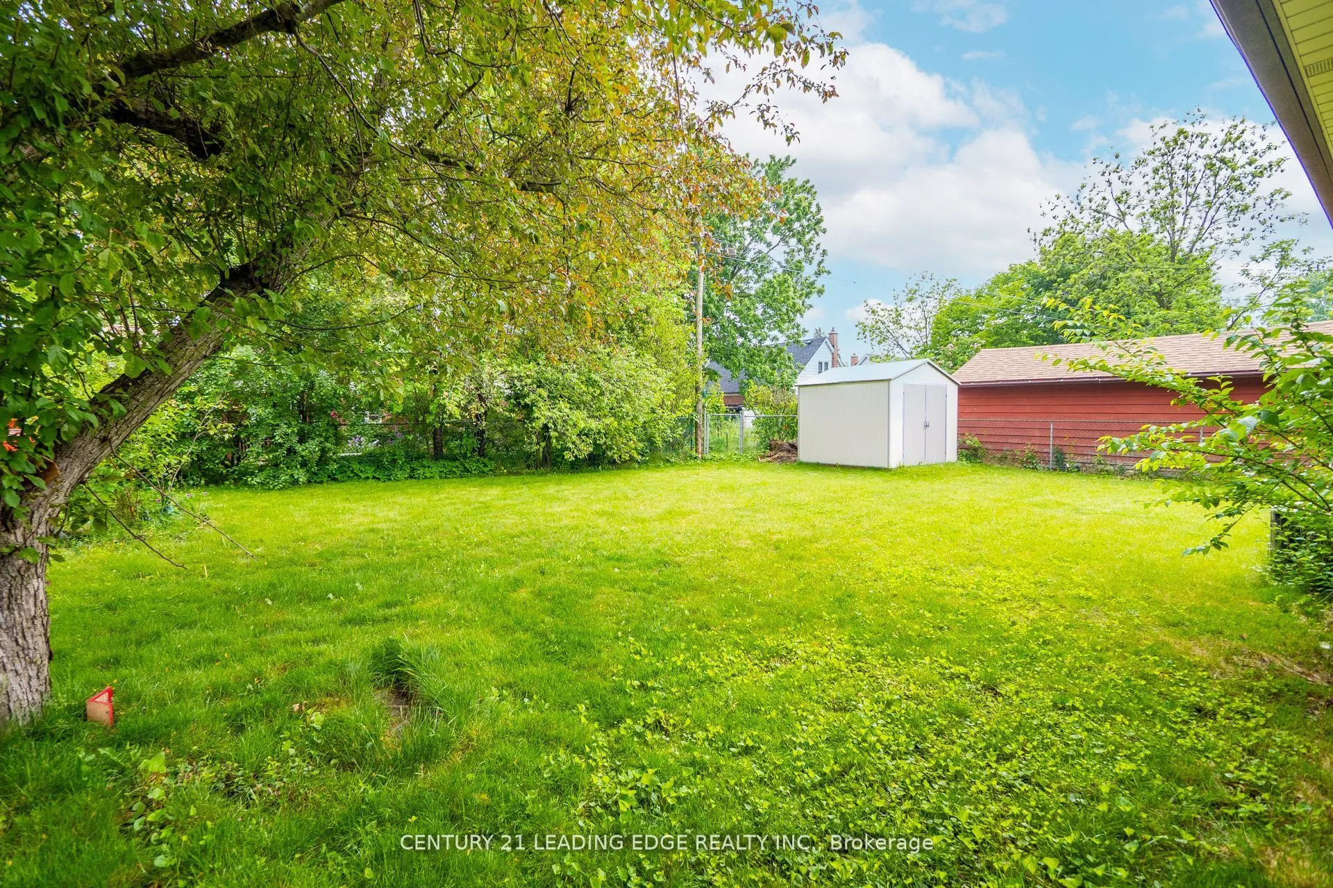 427 Krug Street, #Main