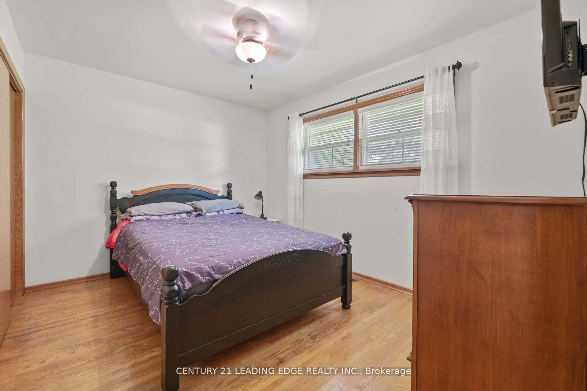 427 Krug Street, #Main