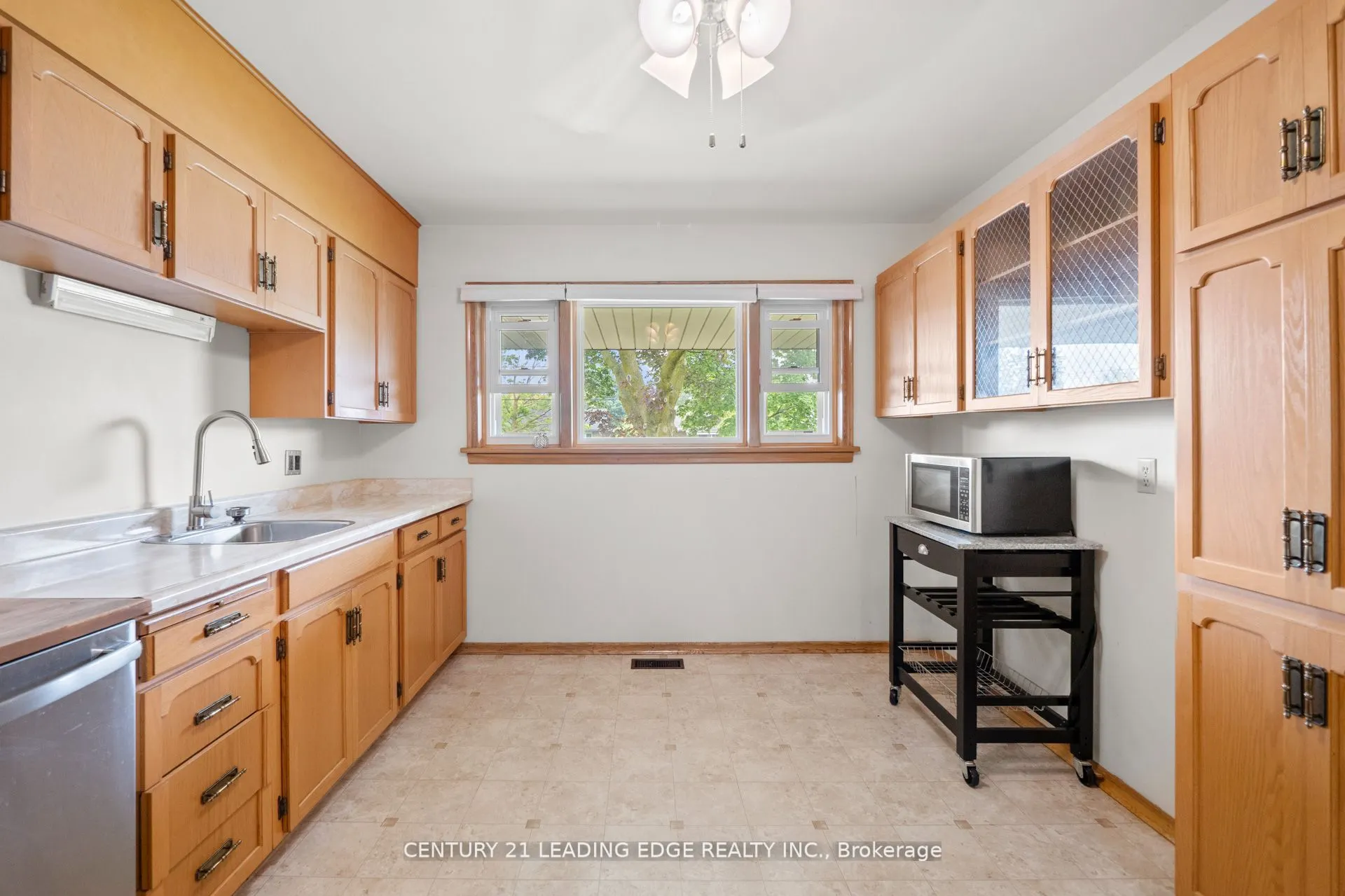 427 Krug Street, #Main