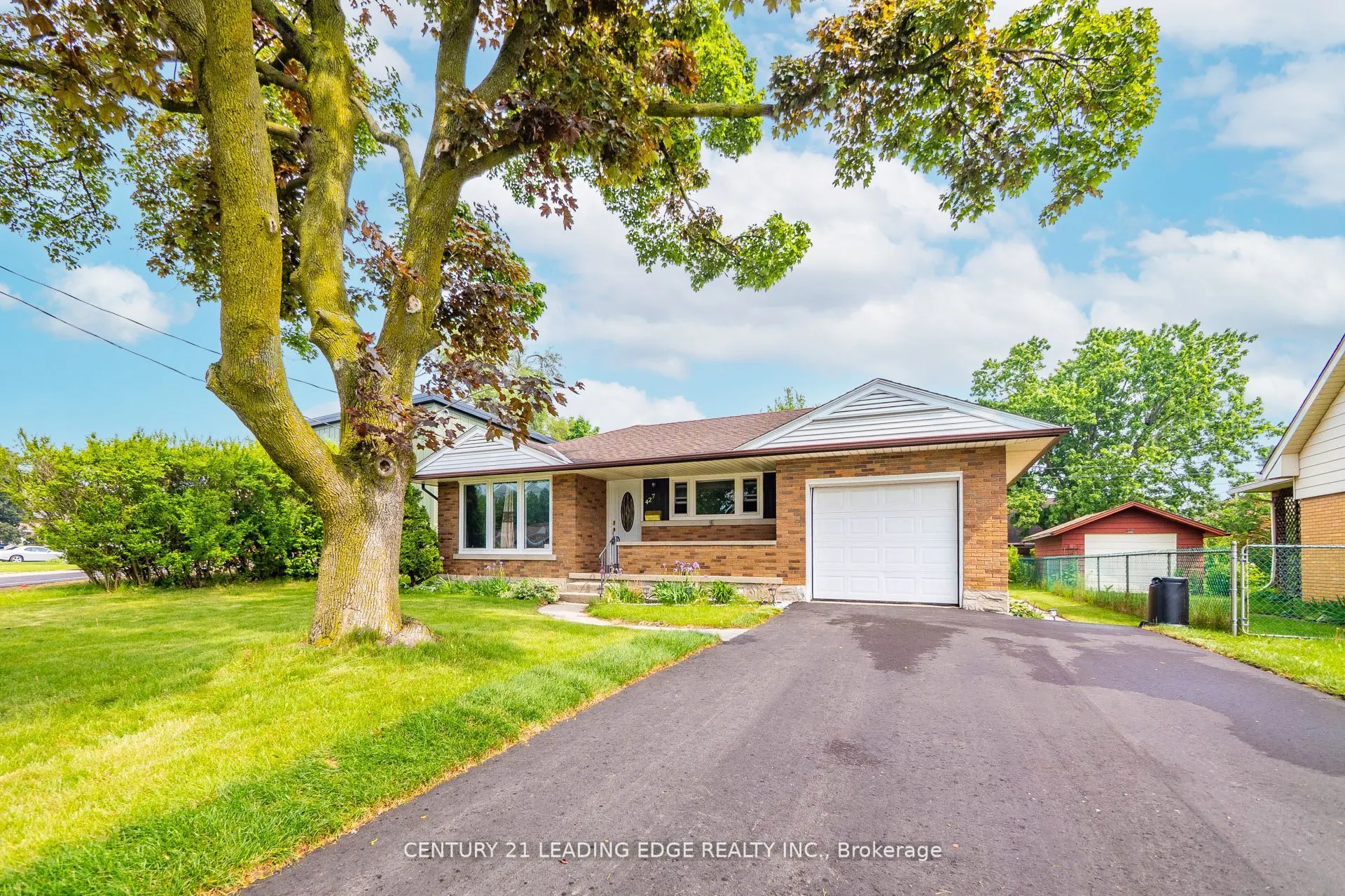 427 Krug Street, #Main