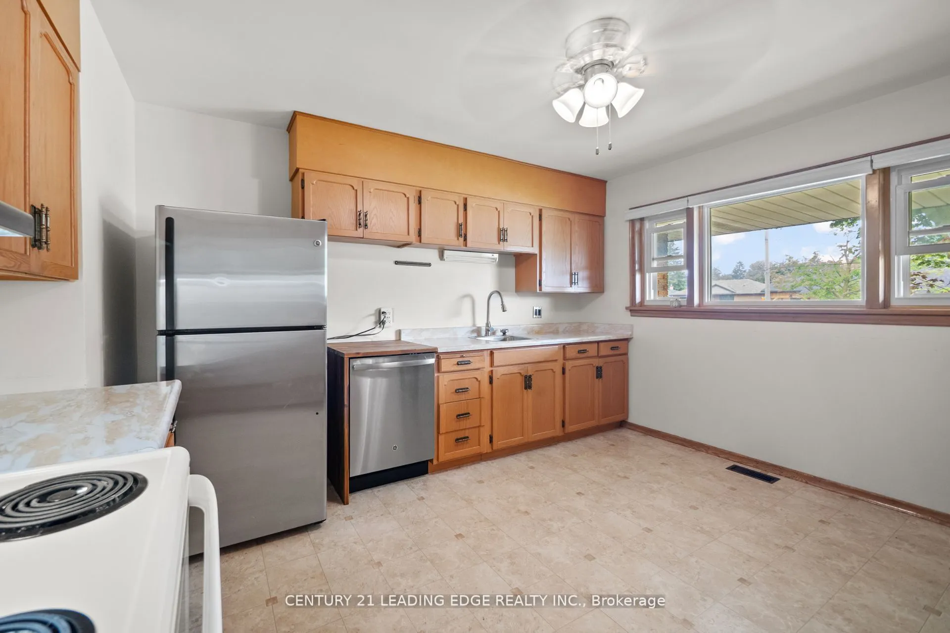 427 Krug Street, #Main