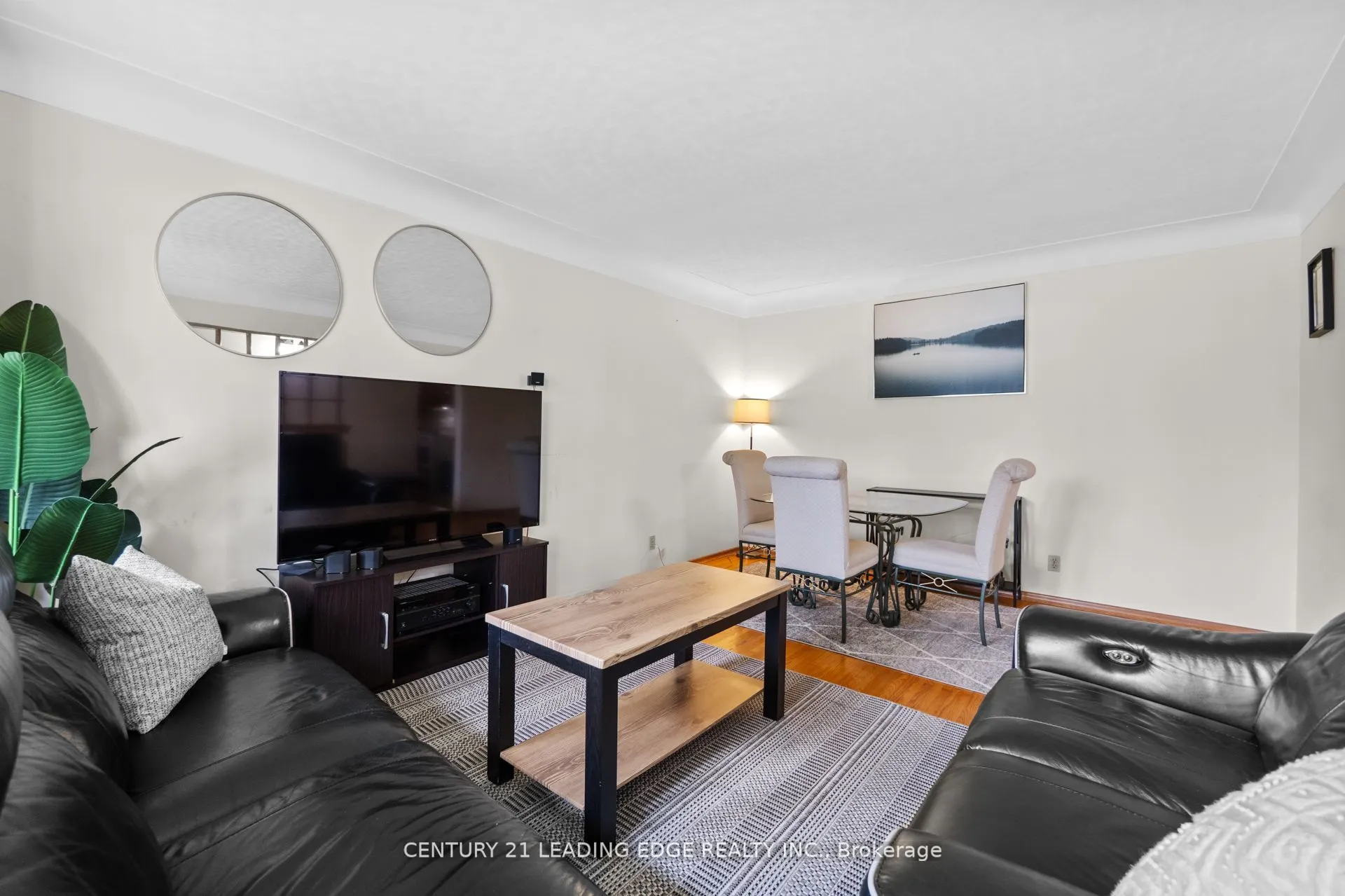 427 Krug Street, #Main