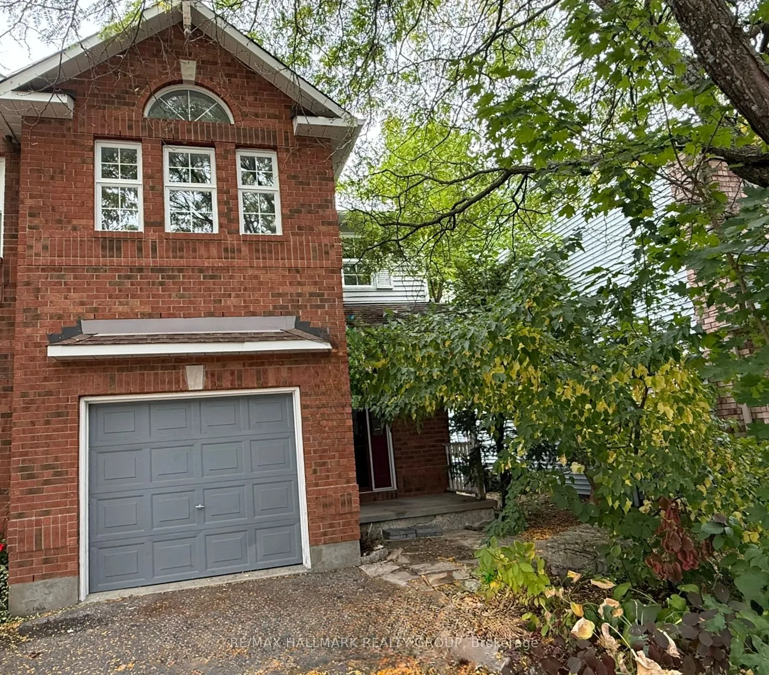 195 Blackdome Crescent