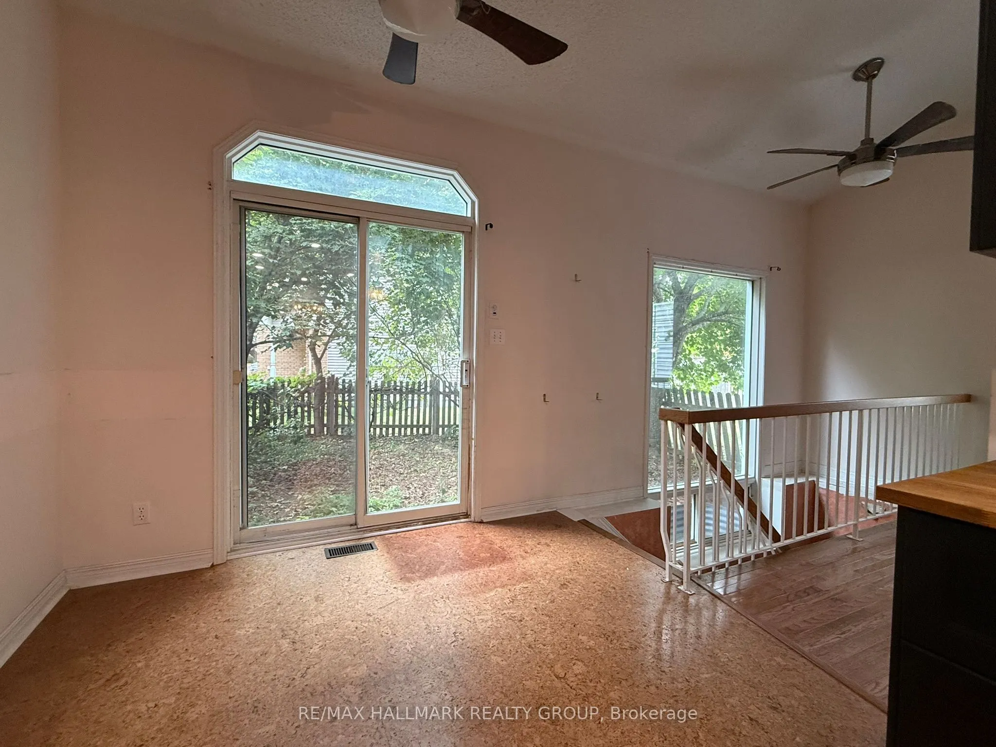 195 Blackdome Crescent