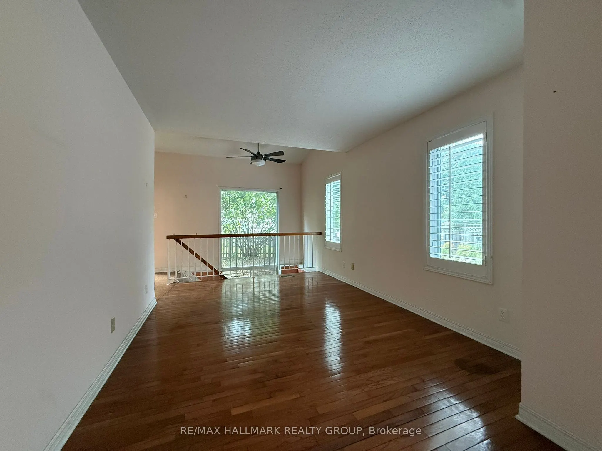 195 Blackdome Crescent