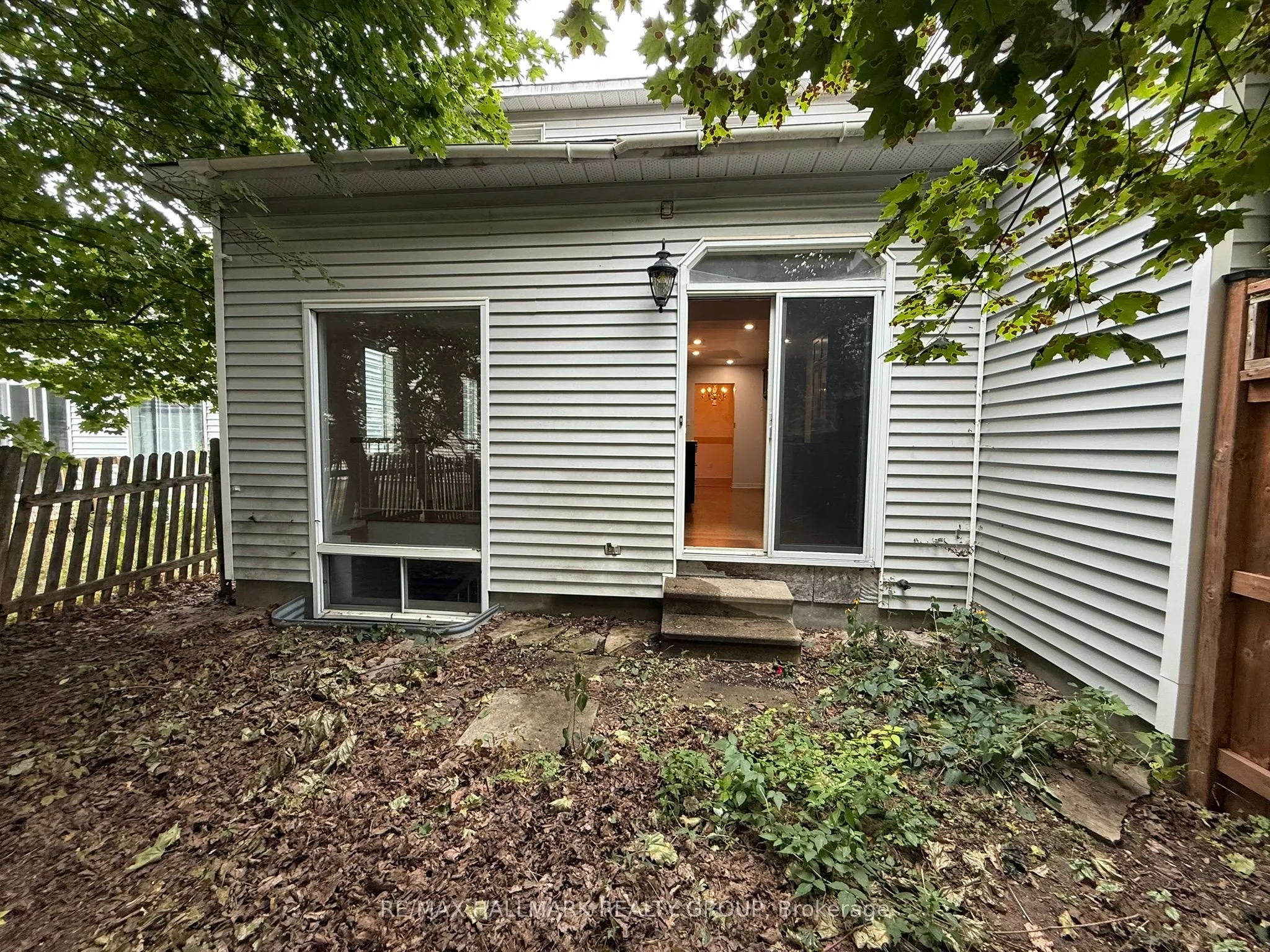 195 Blackdome Crescent